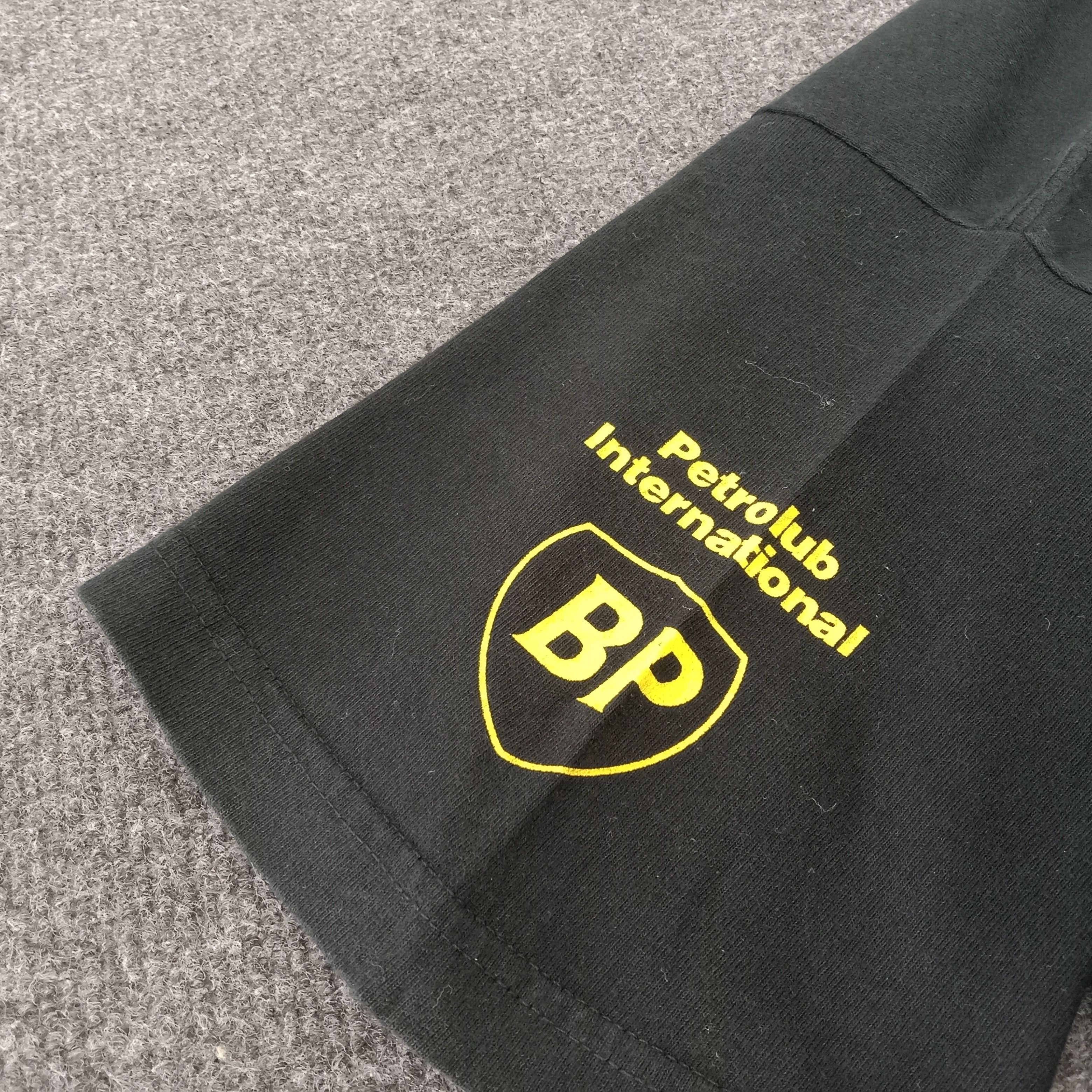 Petrol Industries × Vintage Petrolub International Racing Formula 1 Oil Tshirt Size US L / EU 52-54 / 3 - 9 Thumbnail