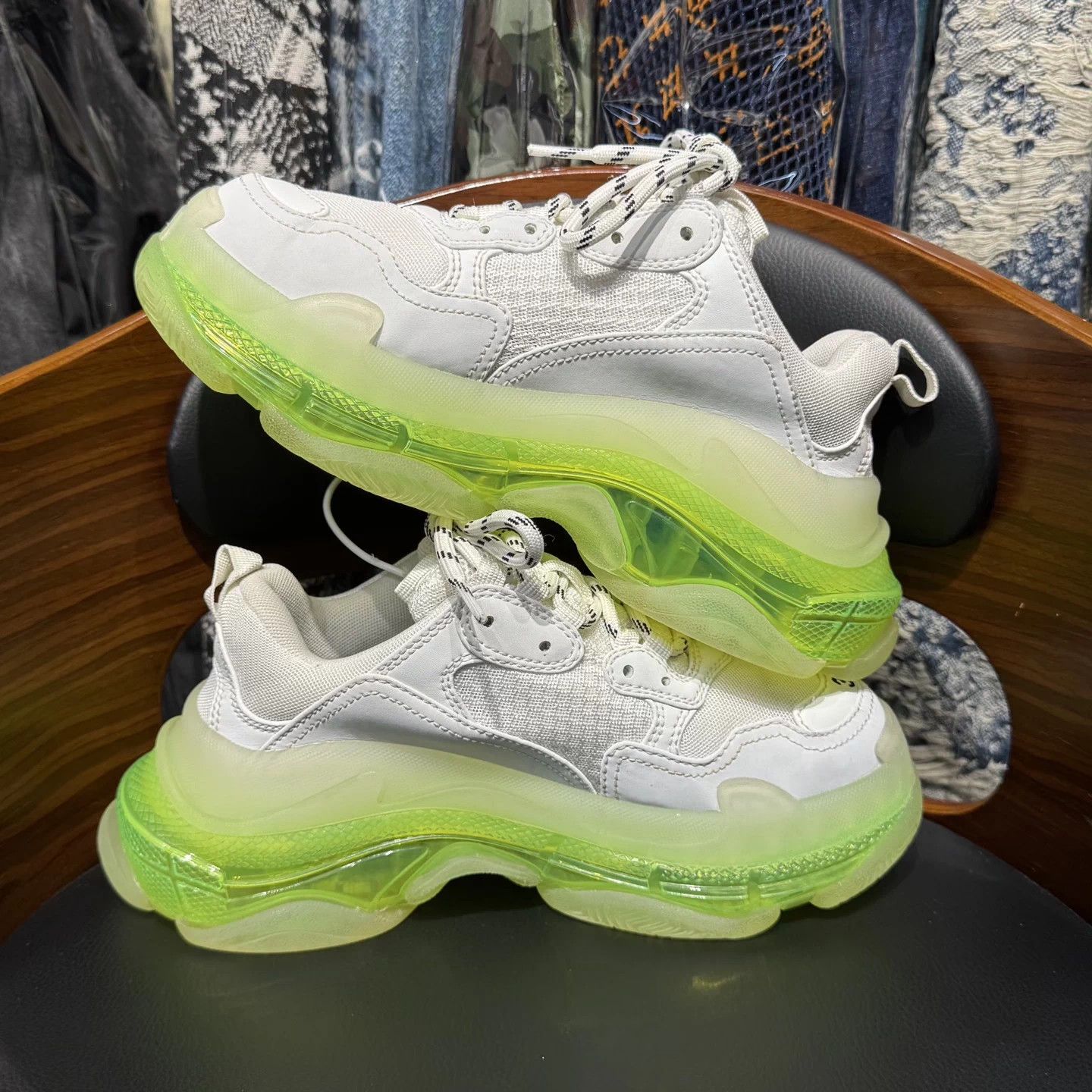 Balenciaga Balenciaga Triples White Green 36 Mint Size US 5 / IT 35 - 7 Thumbnail
