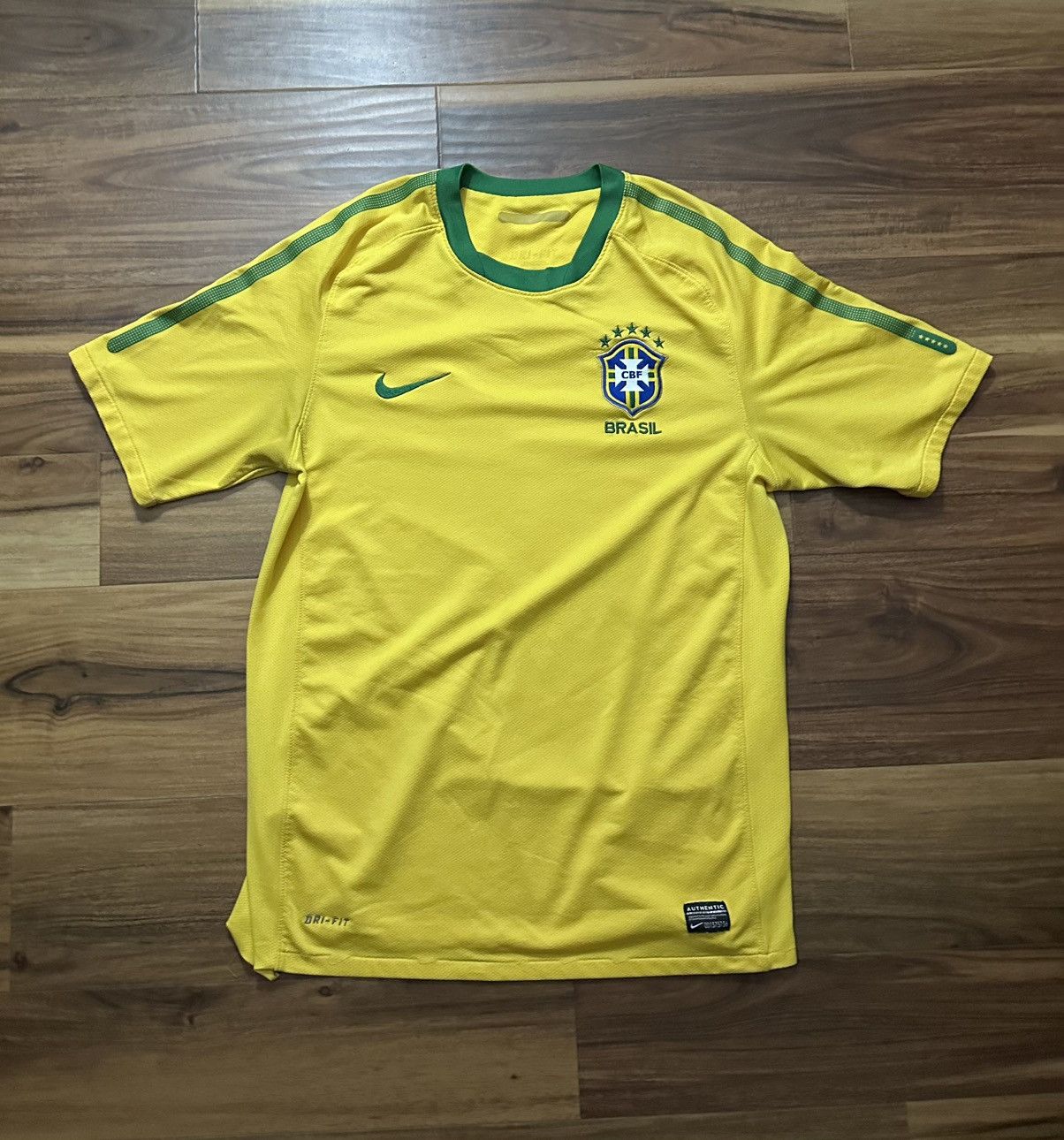 Vintage Brazil 2010 kit