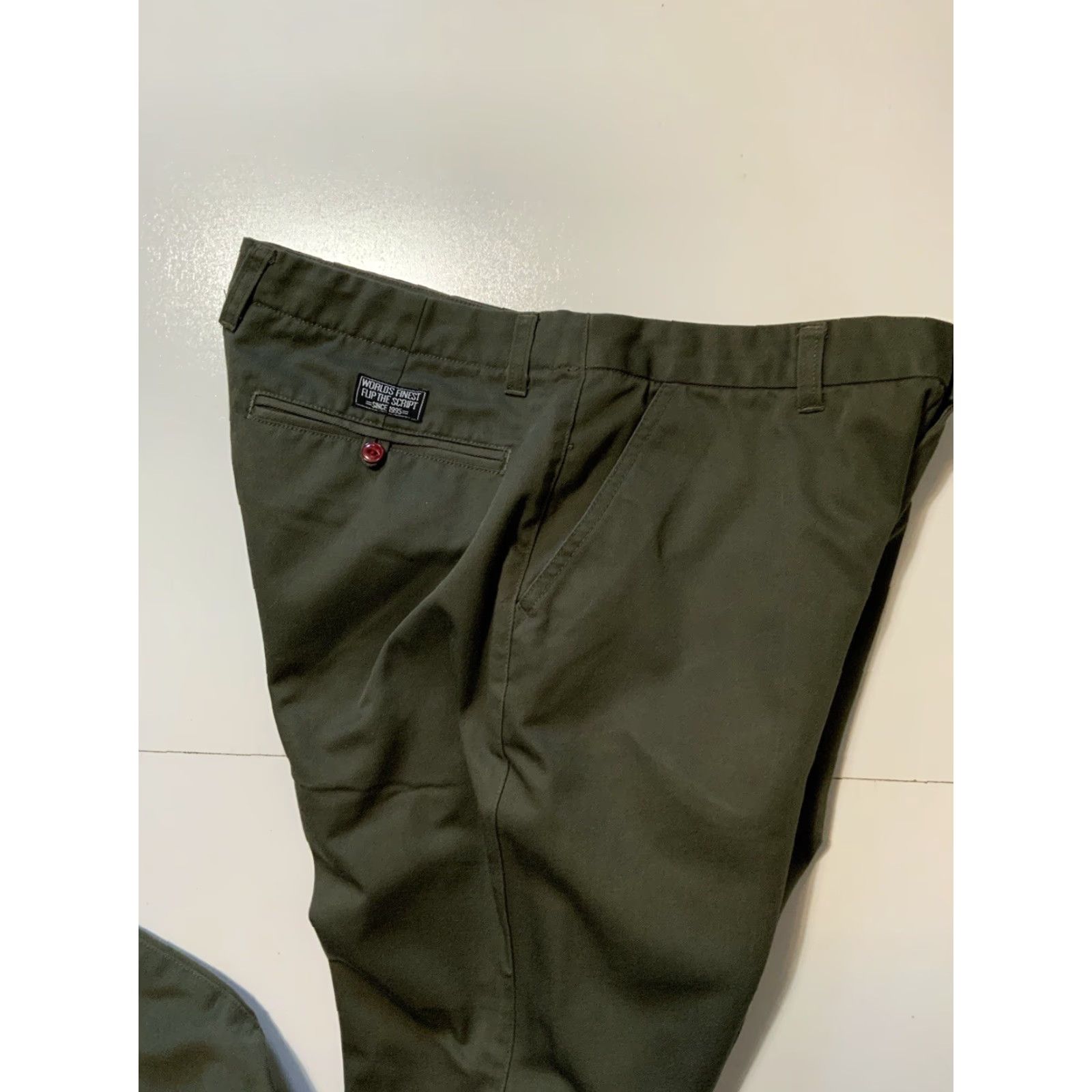Olive VINTAGE Flip The Script Japan Olive Green Japanese Chino Flat Front Skateboard Pants LG Mens Flat Front Chino 32x32 Green Size US 33 - 7 Thumbnail