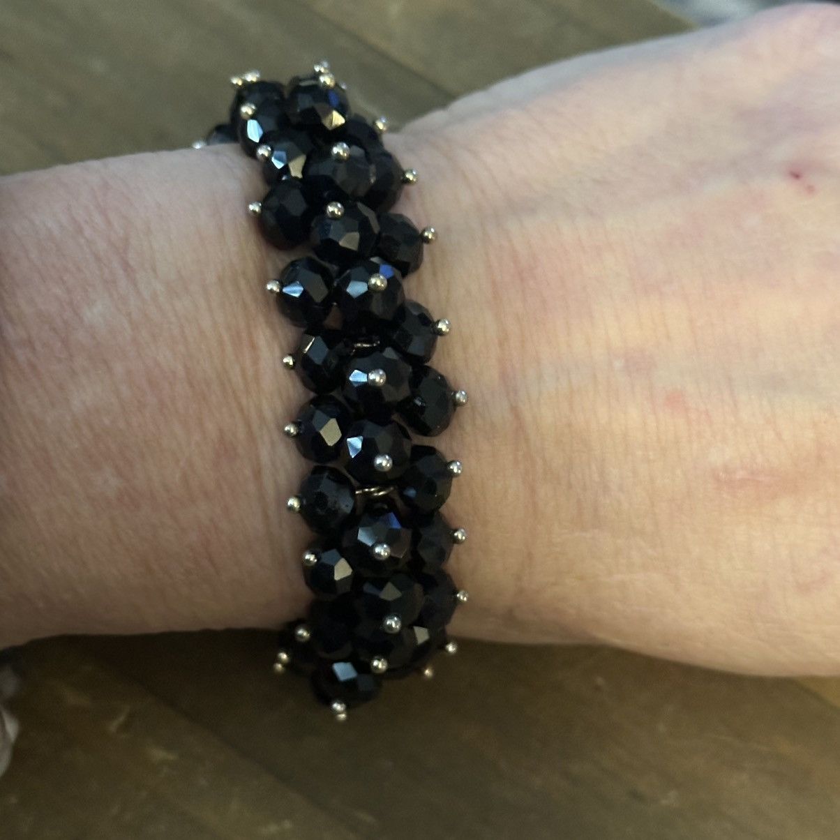 Other Black glass cluster bead stretch bracelet Size ONE SIZE - 4 Thumbnail