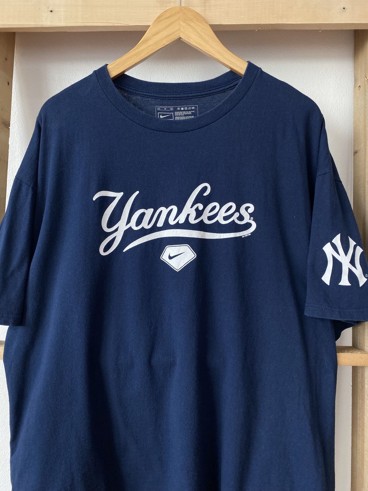 New York Yankees Navy Nike 2009 NY New York Yankees Tee Size US XL / EU 56 / 4 - 1 Thumbnail