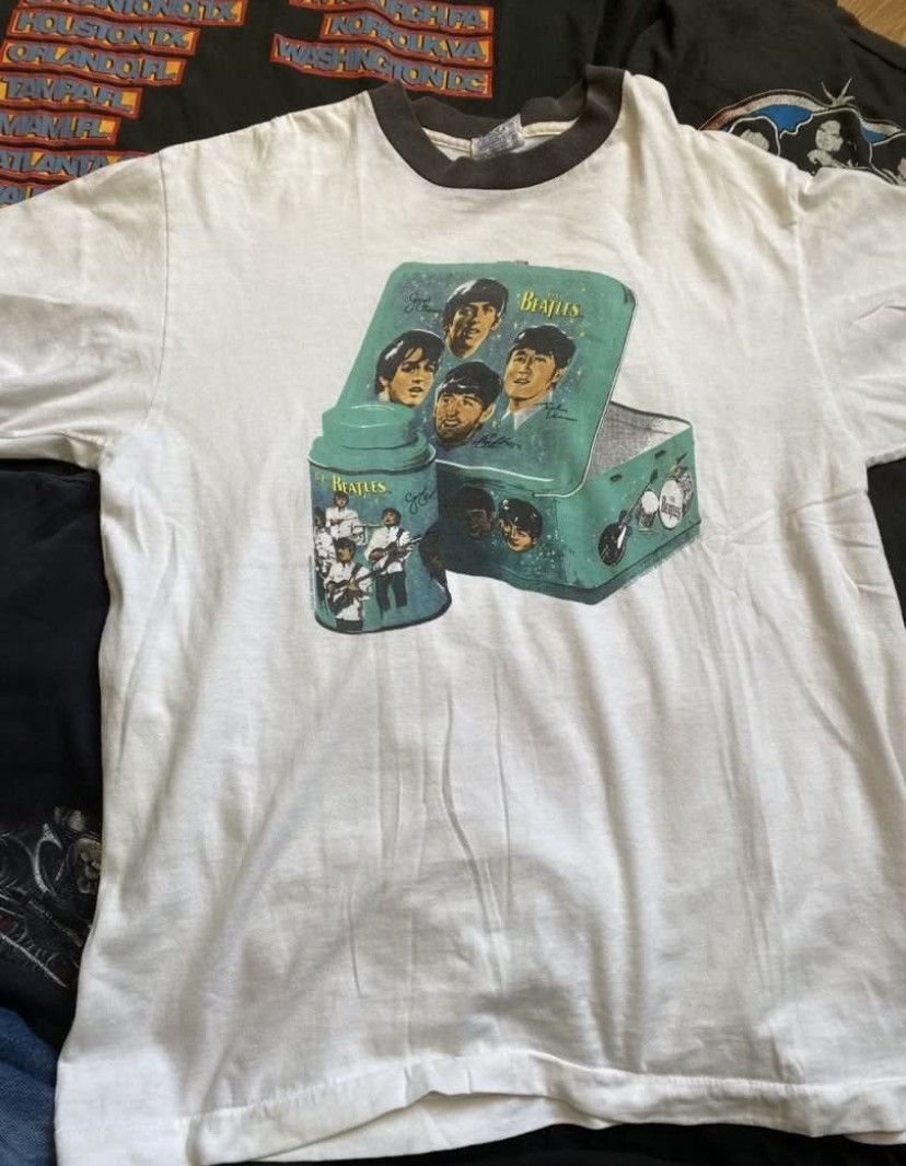 Band Tees Vintage rare the Beatles lunchbox 90s Size US L / EU 52-54 / 3 - 1 Thumbnail