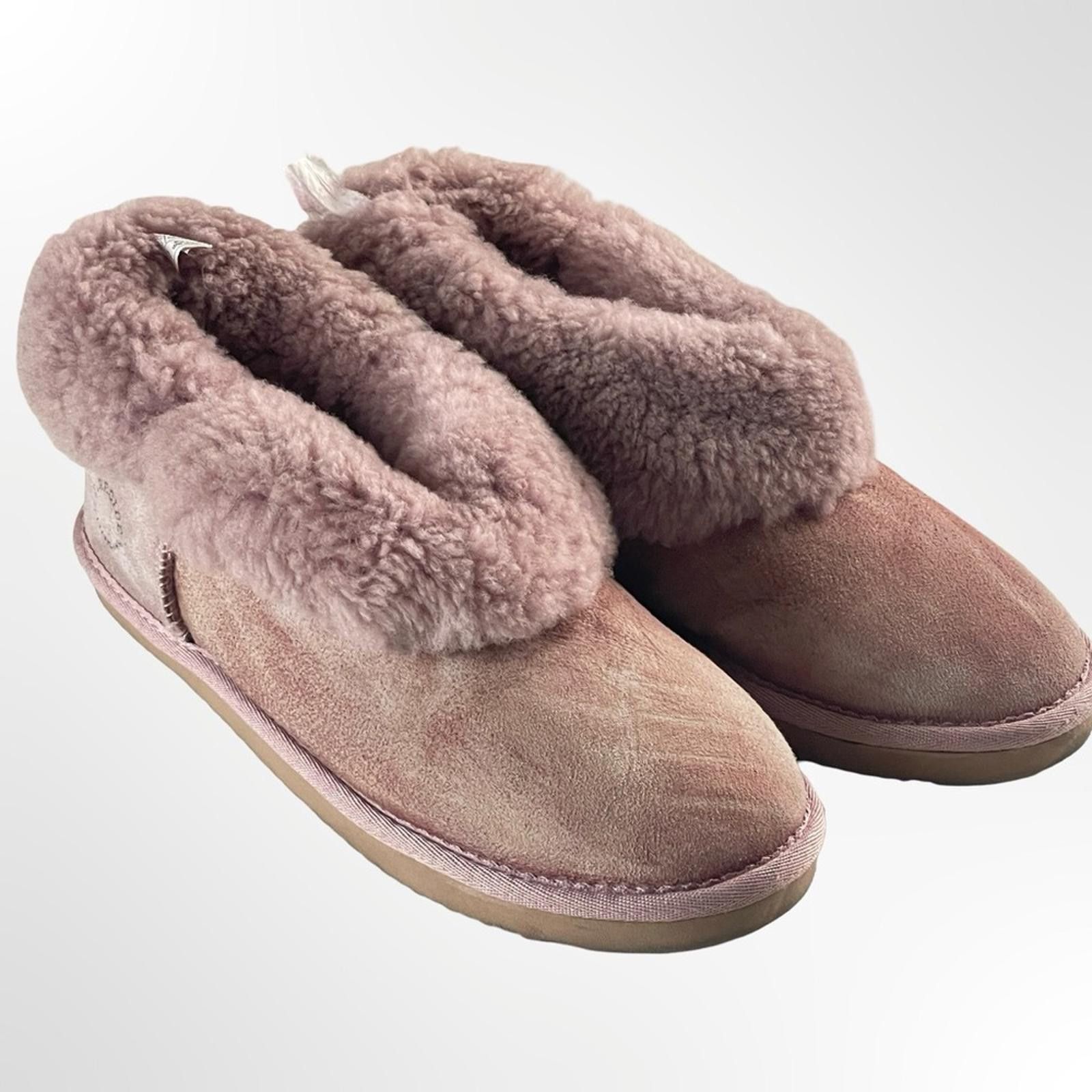 Other Fireside Cozy Pink Shearling Women's Shoes in size 8 Size US 8 / IT 38 - 1 Thumbnail