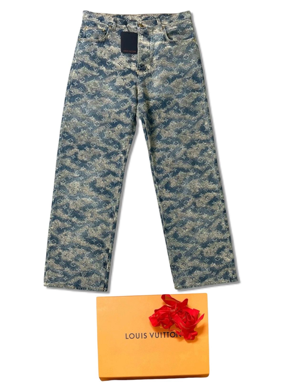 Louis Vuitton Louis Vuitton 32 Monogram camo Denim Skate Pants Size US 32 / EU 48 - 1 Thumbnail