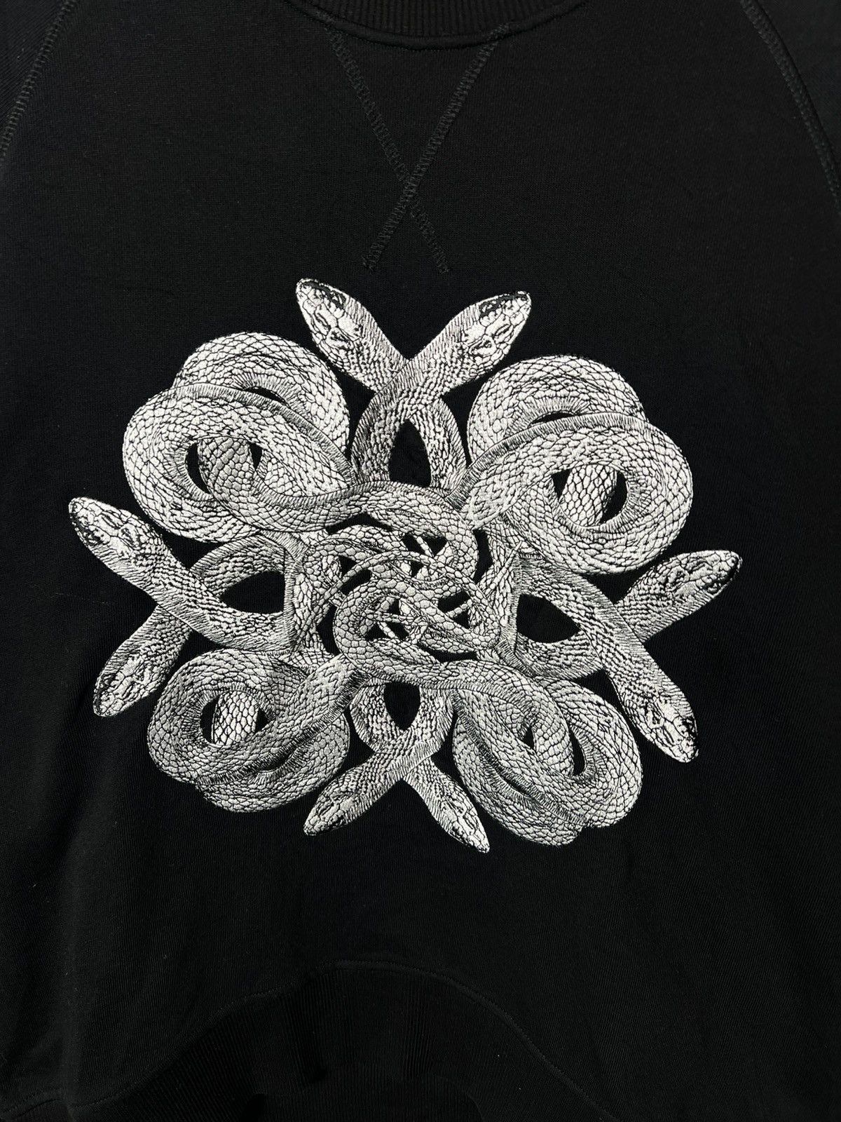 Just Cavalli Vintage luxury streetwear Just Cavalli Snake Sweatshirt Size US S / EU 44-46 / 1 - 2 Thumbnail