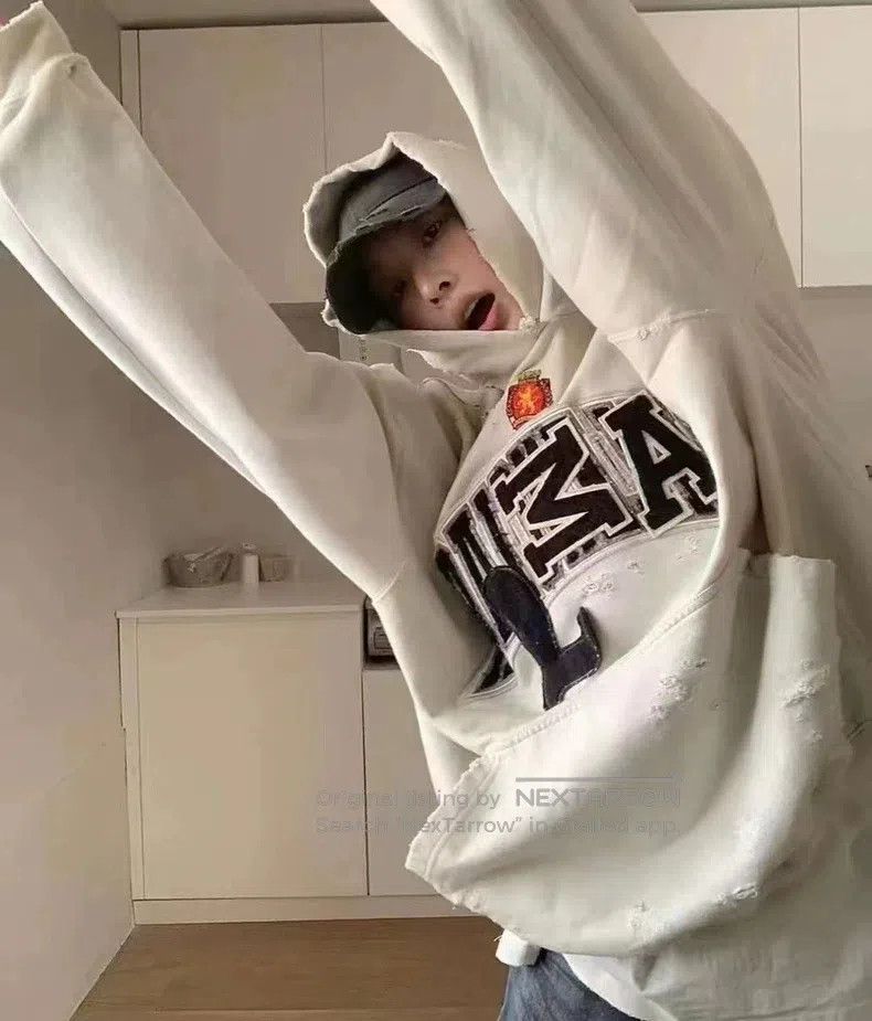 Balenciaga Balenciaga Joint Mud-Dyed Old-School Hoodie Size US S / EU 44-46 / 1 - 6 Thumbnail