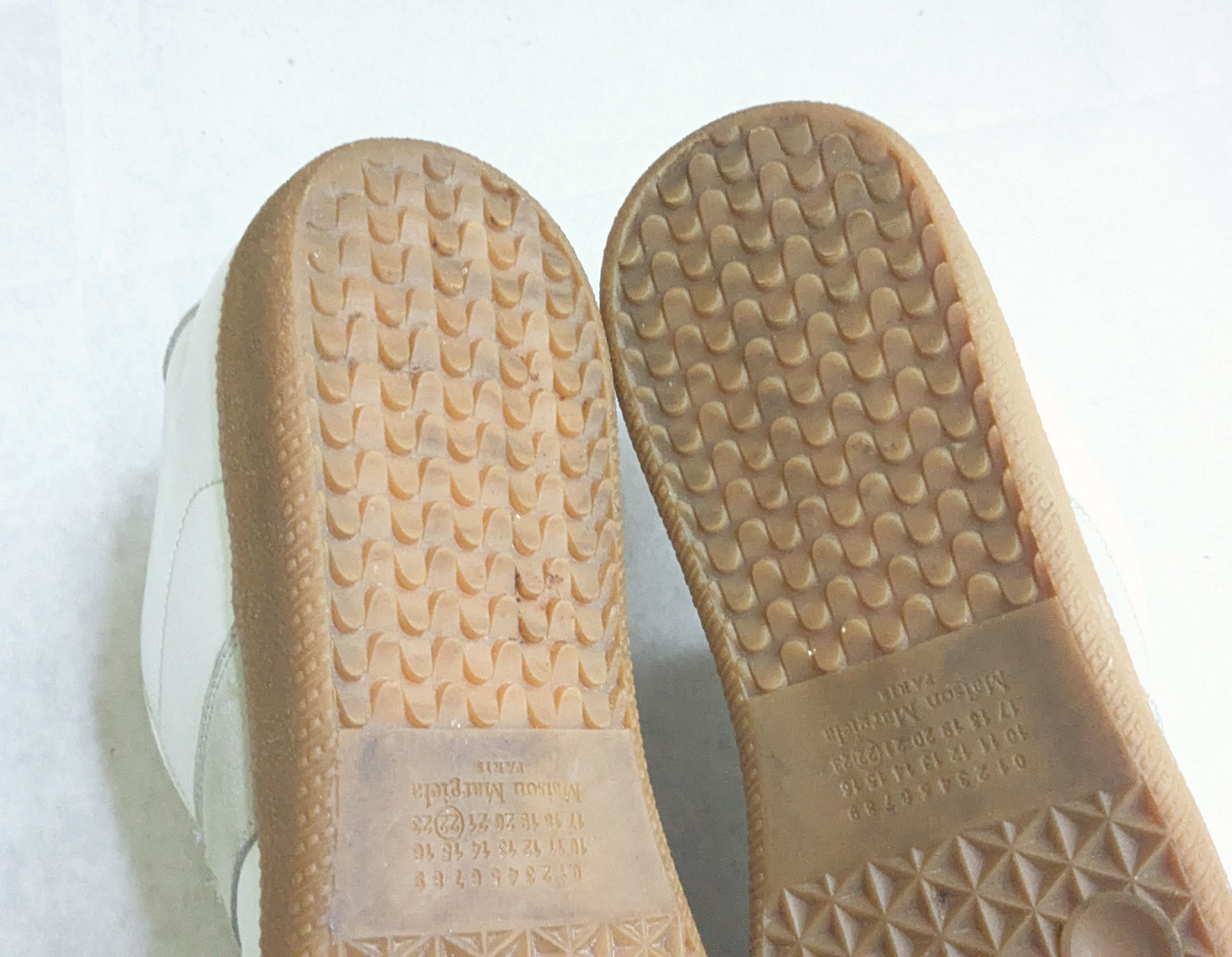 Maison Margiela Maison Margiela Replica GAT Gray White 10 43 Low Tops Gum Size US 10 / EU 43 - 15 Thumbnail