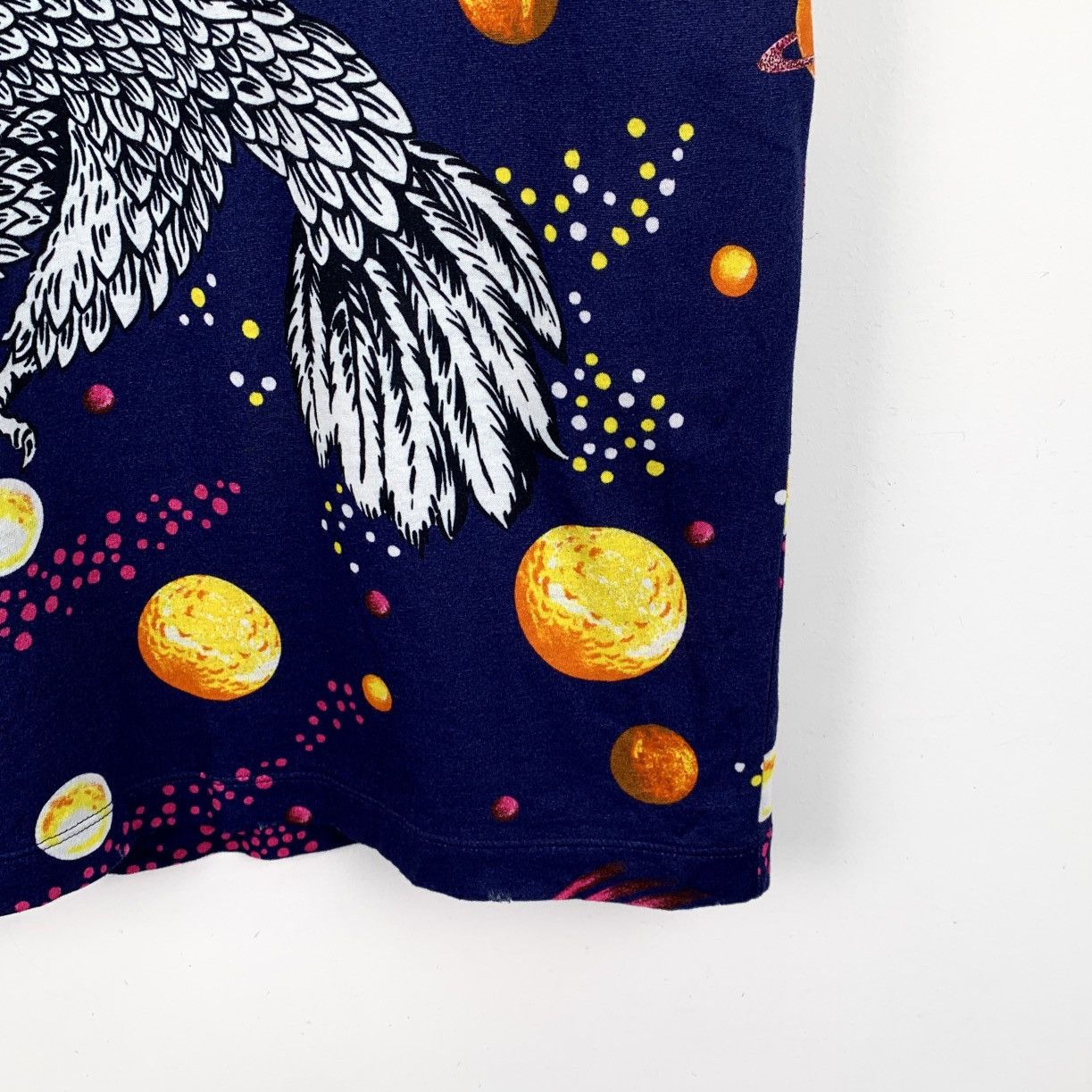 Gucci Gucci Navy Planet & Eagle Printed Short Sleeve T-Shirt K26WX Size US S / EU 44-46 / 1 - 5 Thumbnail
