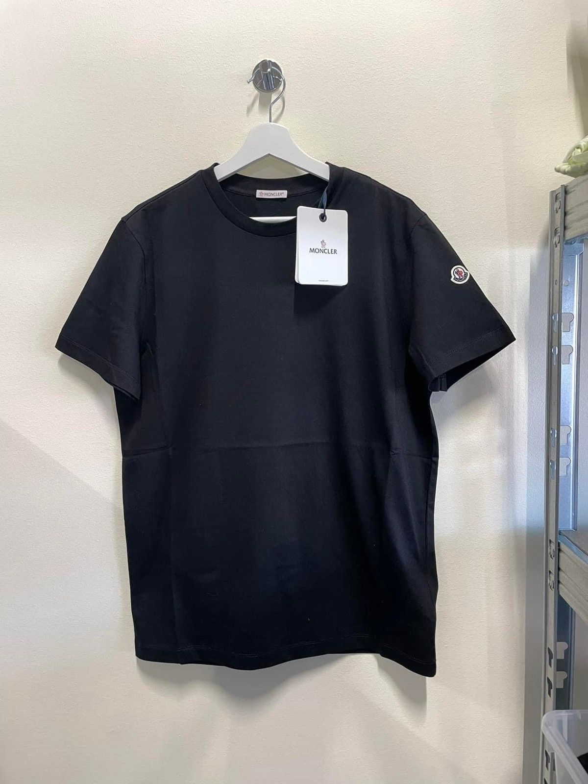 Moncler Moncler Logo T-Shirt NEW 365$ Size US L / EU 52-54 / 3 - 1 Thumbnail