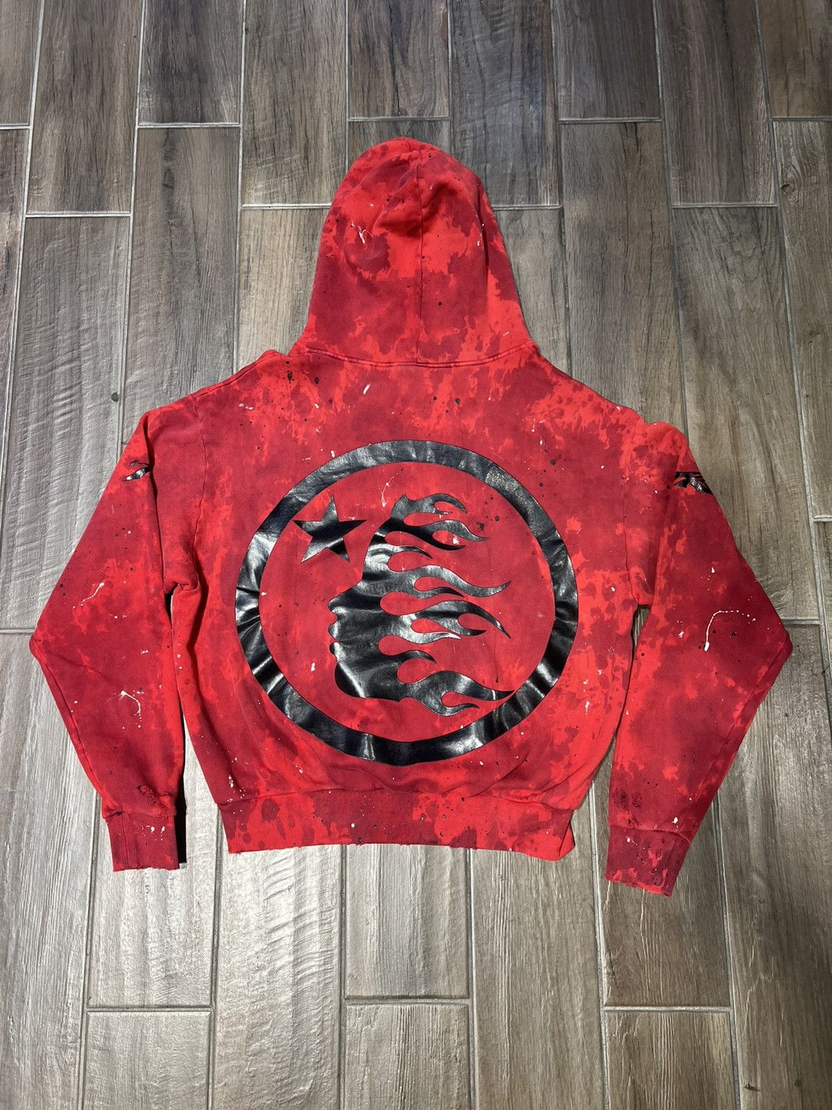 HELLSTAR HELLSTAR “SPORTS TIE DYE SKULL” HOODIE - SIZE MEDIUM 