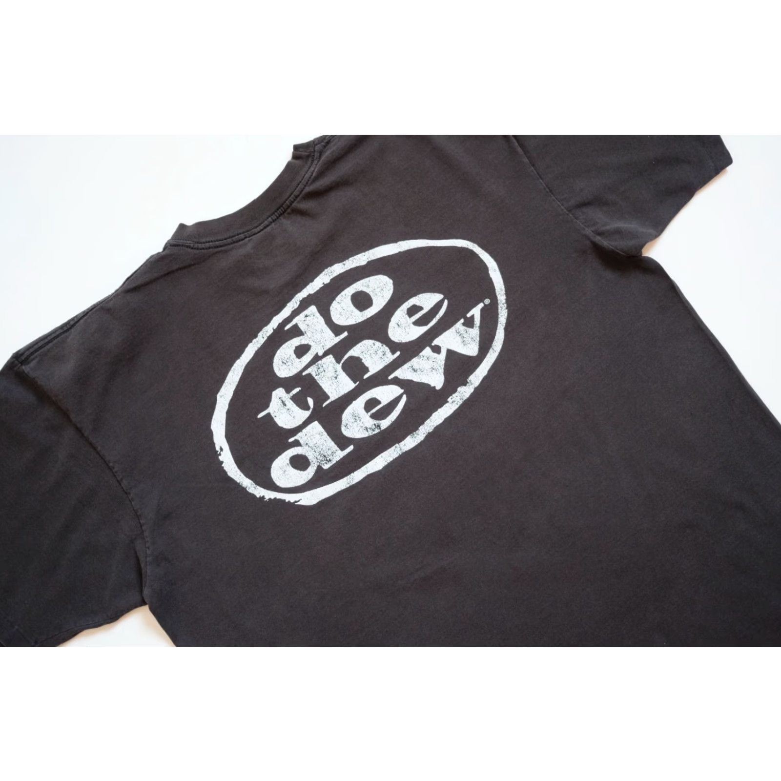 Etro VINTAGE Mountain Dew Peps i VTG 90s Retro USA Made Do The Dew Black Graphic T Shirt 2XL Mens Short Sleeve Crew Neck Cotton 90s Sports Classic Logo Size US XXL / EU 58 / 5 - 5 Thumbnail