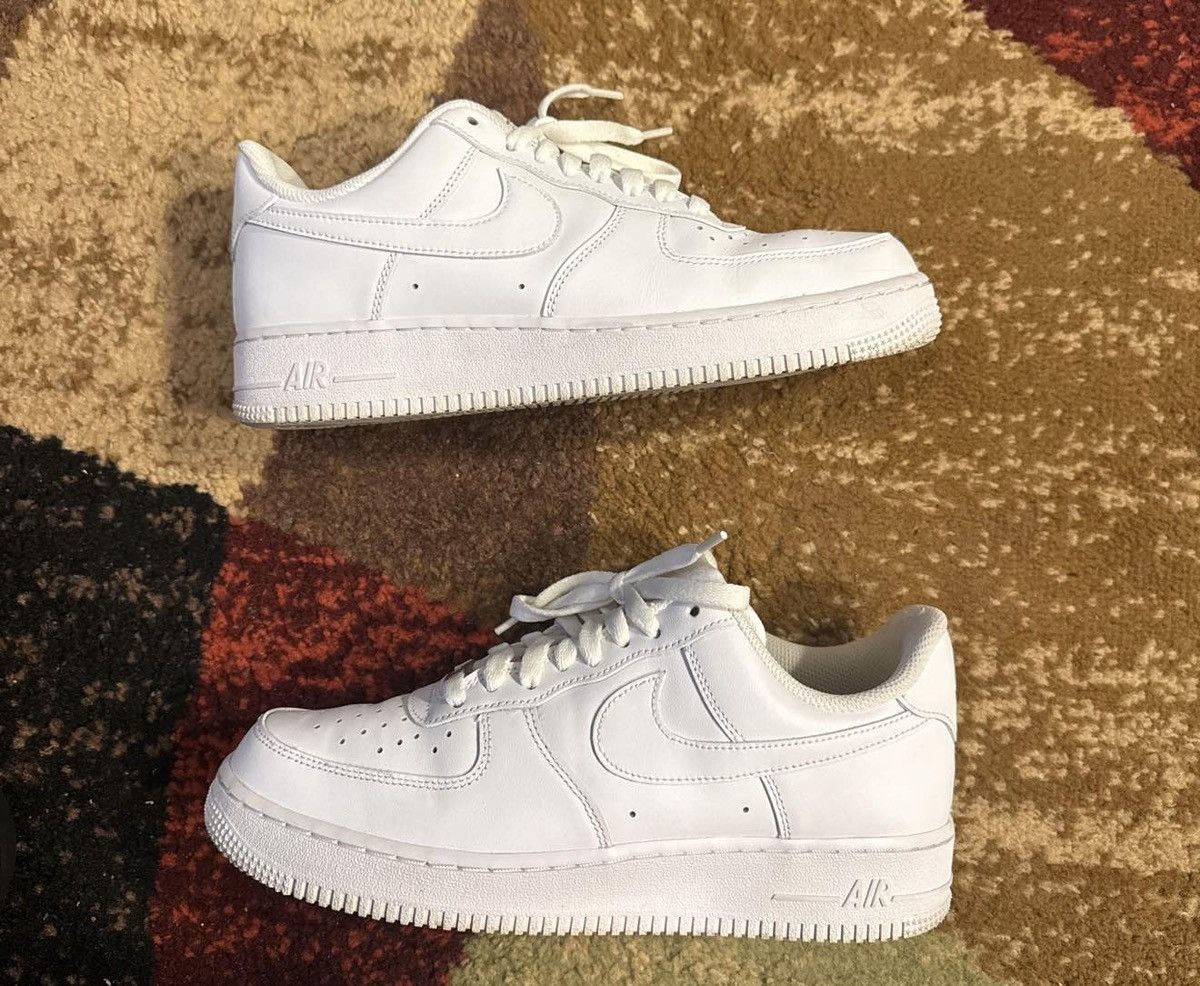 Nike AF1 low top Size US 8 / EU 41 - 1 Thumbnail