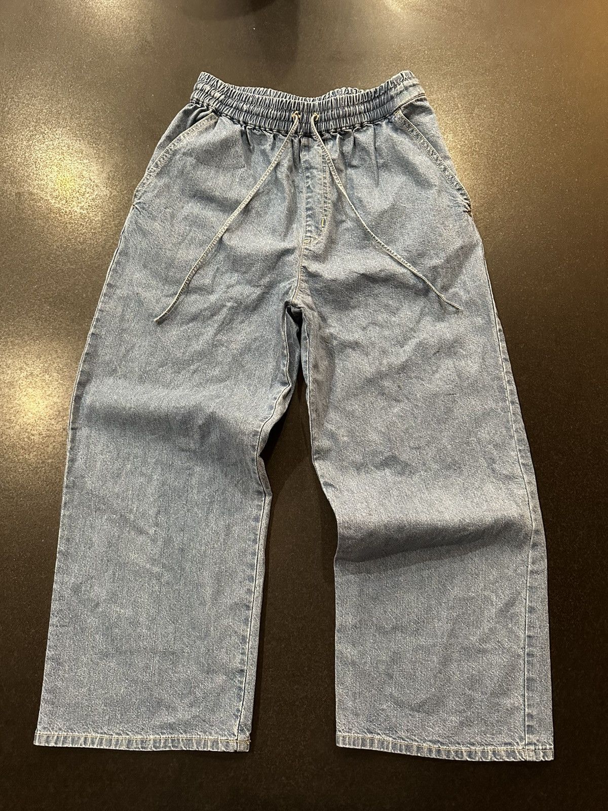Vintage Gabby jeans Size 29" - 1 Thumbnail