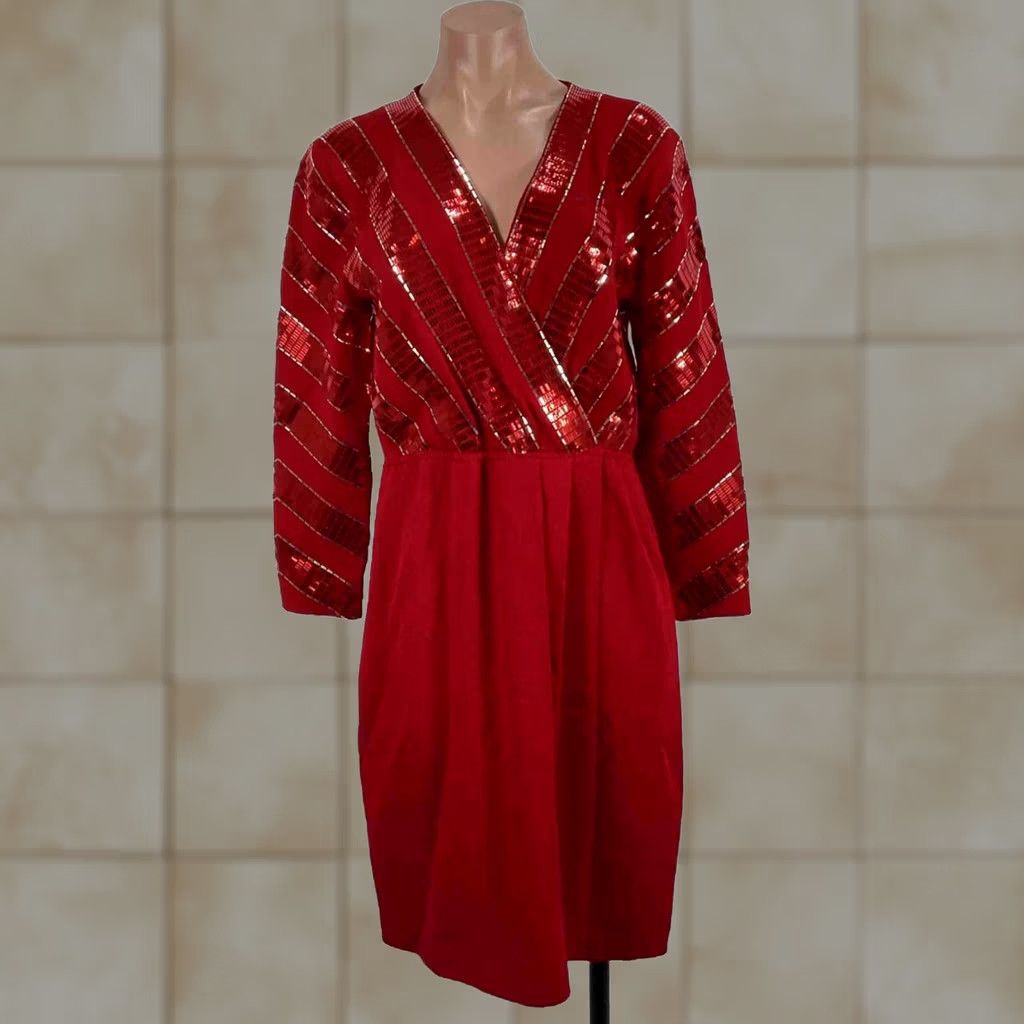St. John VINTAGE St. John Knit Evening dress 6 Red Wool Sequin sheath 90s Party/Cocktail Womens Size M / US 6-8 / IT 42-44 - 1 Thumbnail