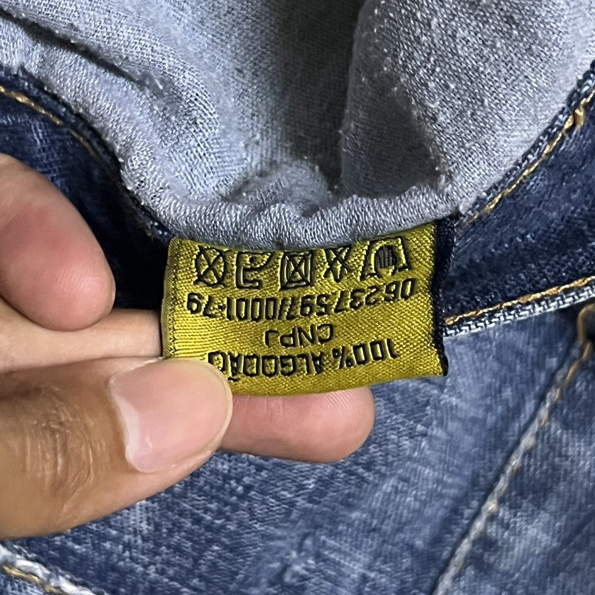 Japanese Brand Japanese Brand Multipockets Distressed Style Denim Jeans Size US 35 - 9 Thumbnail
