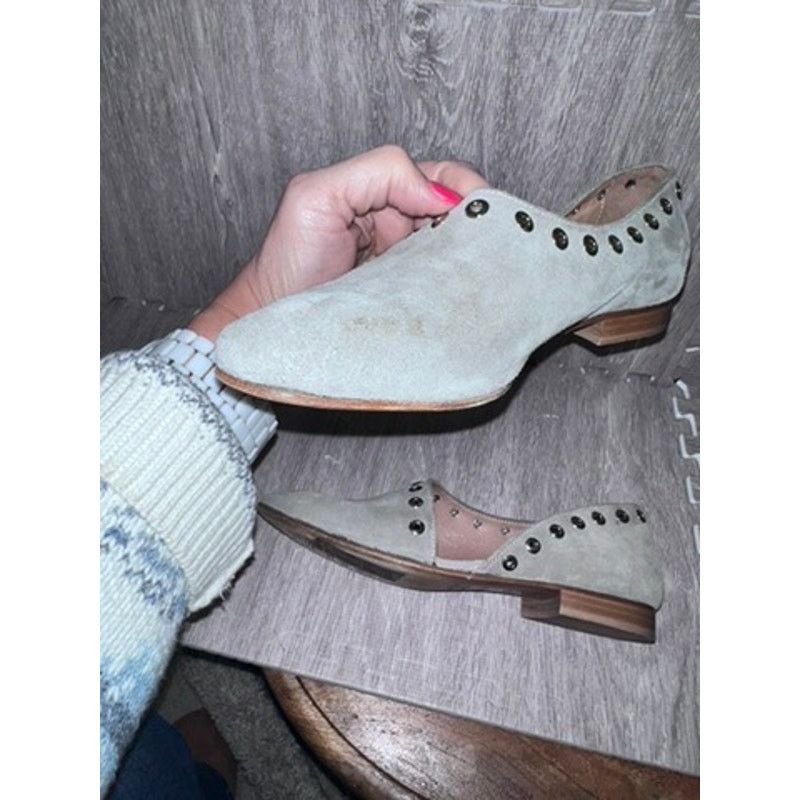 Ron White Ron White Women's 9 Gray Suede Slip-On Loafers w/ Grommet Size US 9 / IT 39 - 8 Thumbnail