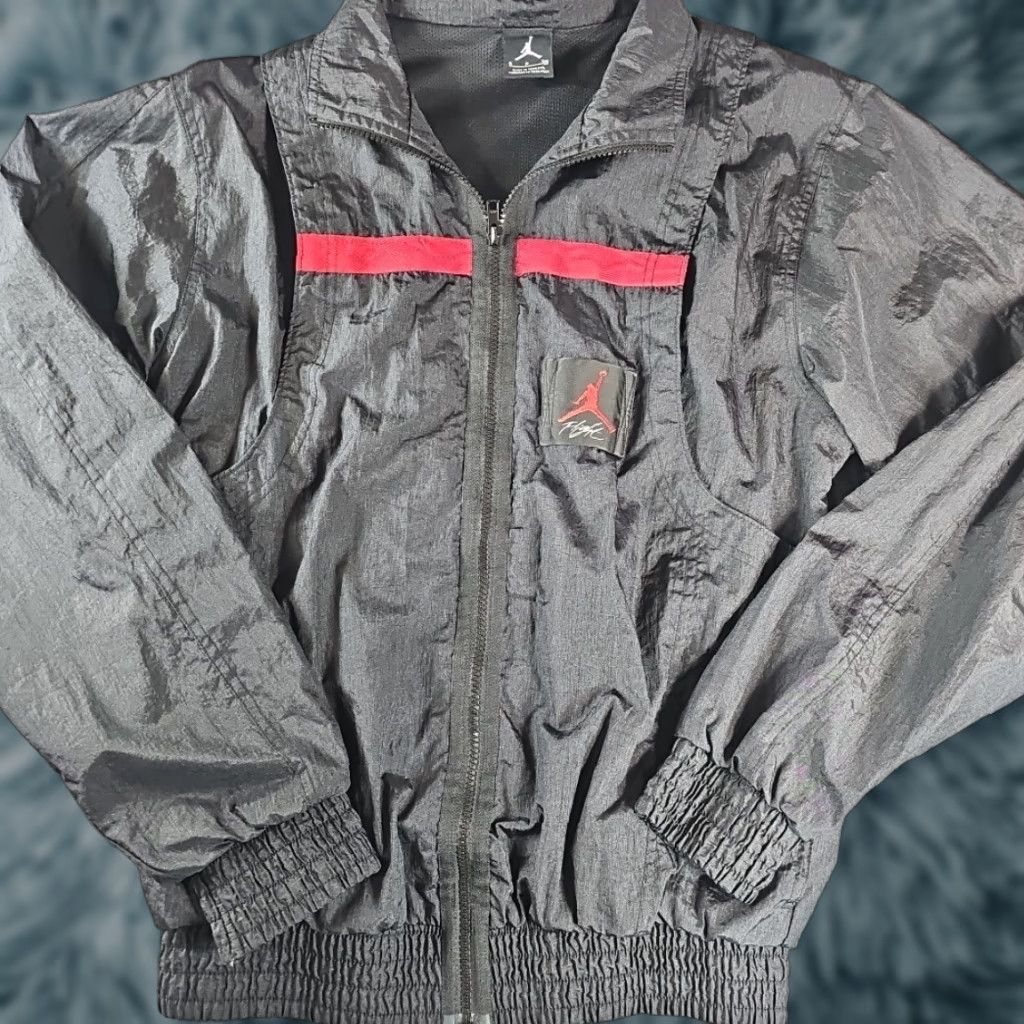VINTAGE Nike Jordan IV FLIGHT TWIST Jacket Mens Small Black Red 514749 Bred Windbreaker 90s Retro Sports All Seasons Full Zip