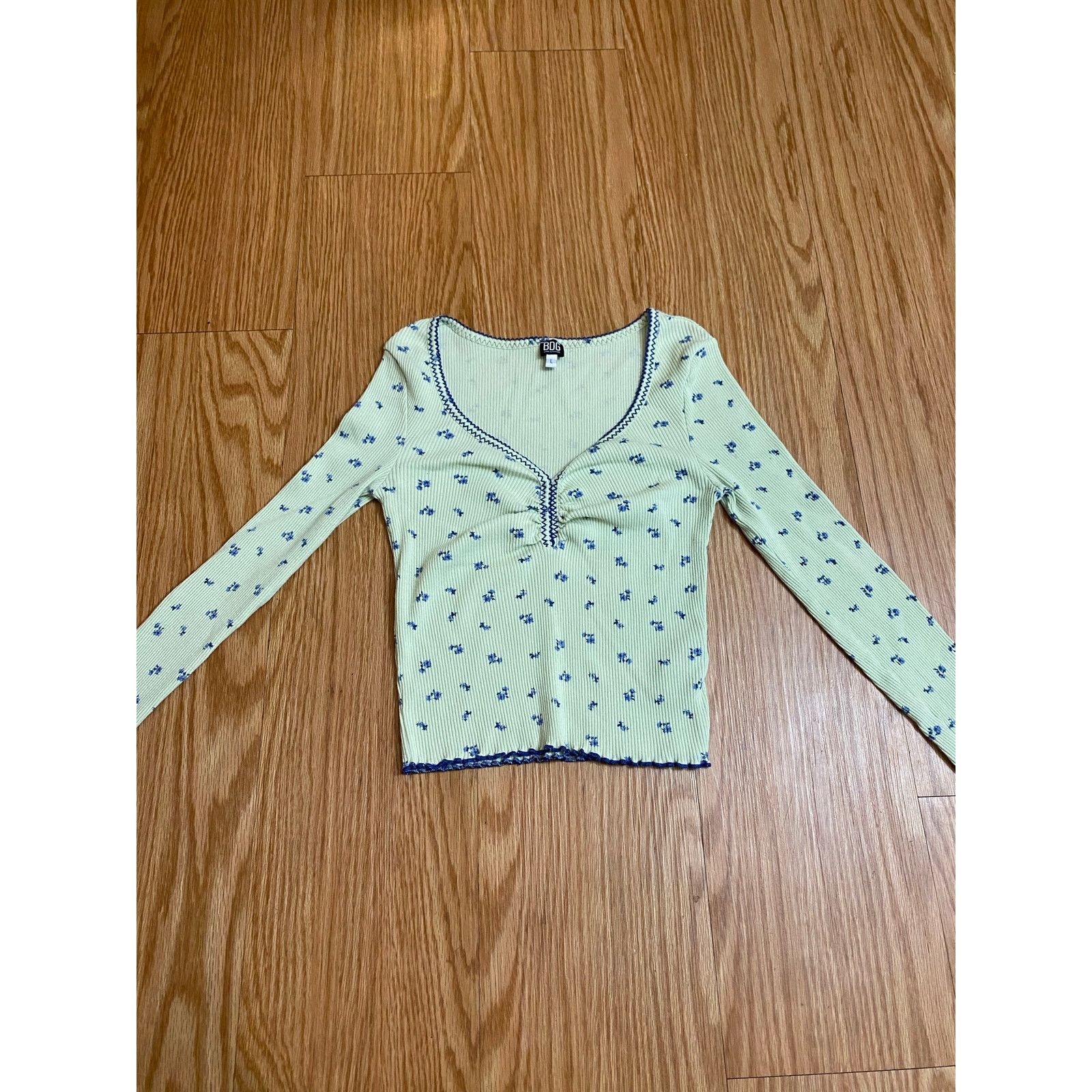 Bdg UO Patterned print longsleeve Size L / US 10 / IT 46 - 4 Thumbnail