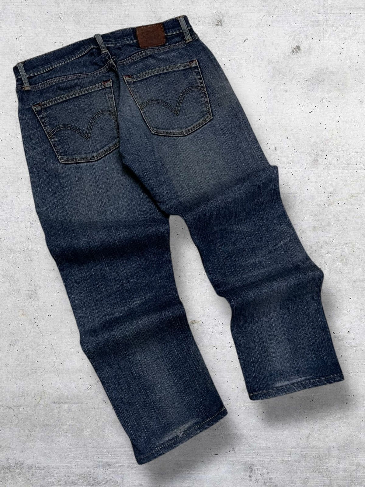 Levi's Vintage Clothing VINTAGE 705 LEVIS USA DESIGNER 90S RIPPED OLD BLUEWASH DENIM Size US 33 - 10 Thumbnail