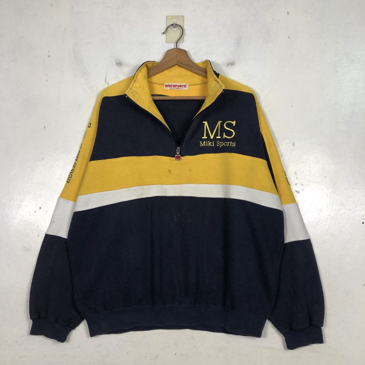 Japanese Brand 📌Half Zipper Sweatshirt Miki Sports Big Logo Size US L / EU 52-54 / 3 - 10 Thumbnail
