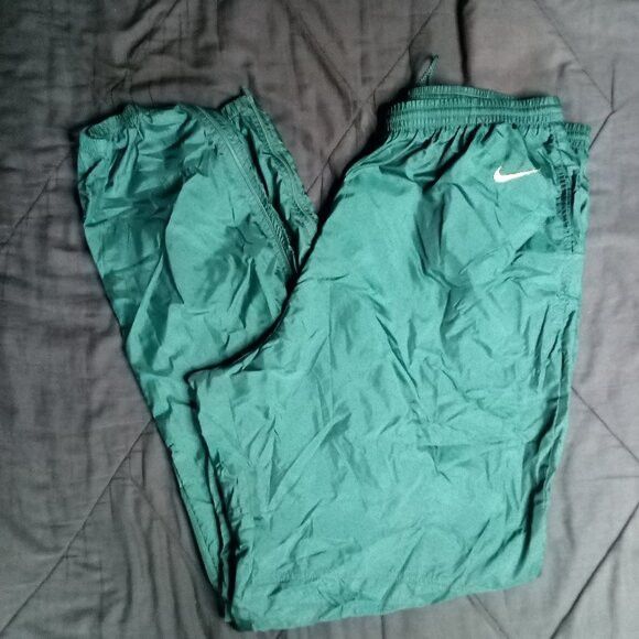 Nike Vintage 90s Nike Wind Pants Joggers Trainers Green Size US 32 / EU 48 - 1 Thumbnail