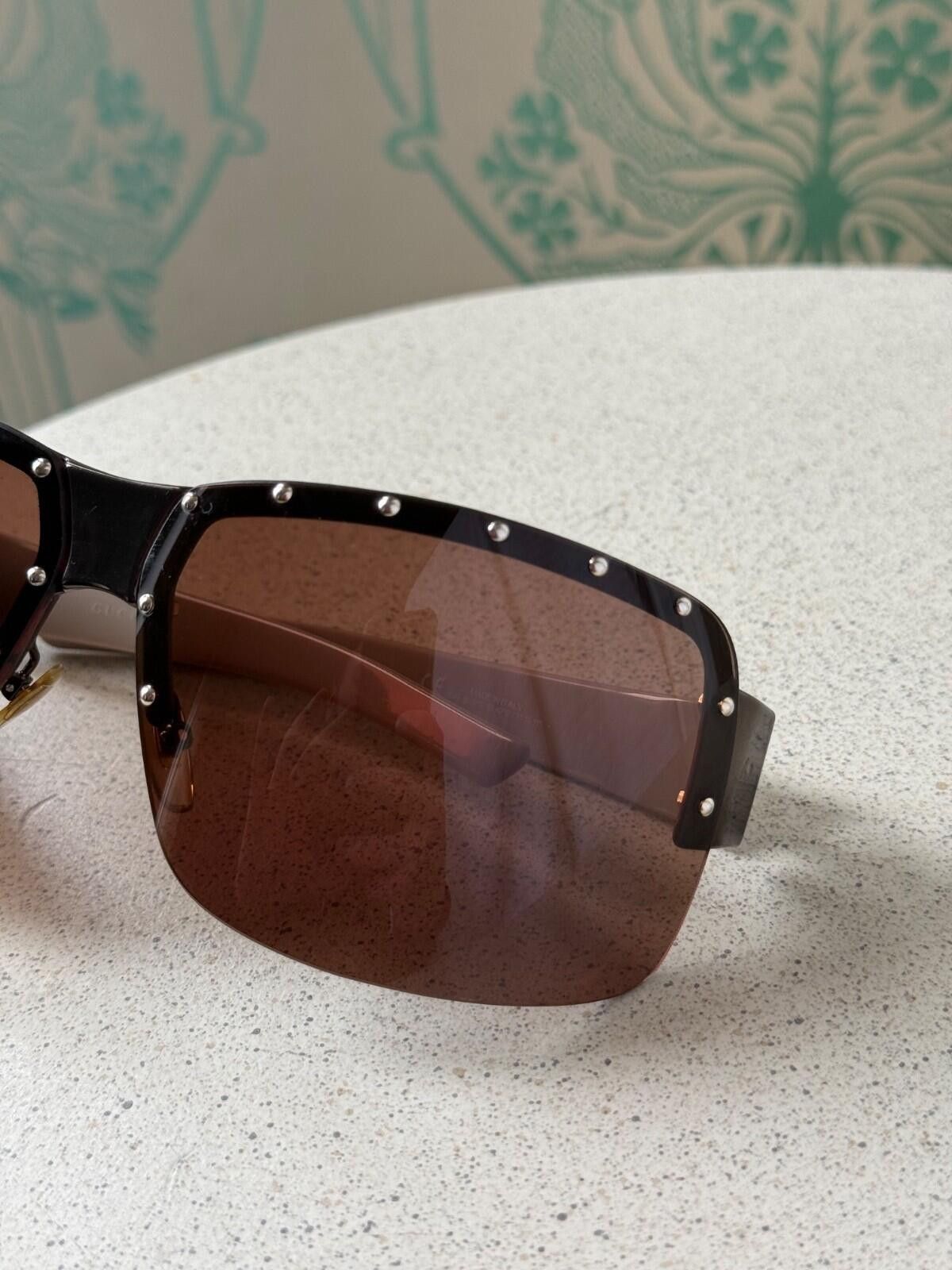 Gucci 2000 Vintage Gucci Monogram Beige Mask Sunglasses GG 1819/S Size ONE SIZE - 7 Thumbnail