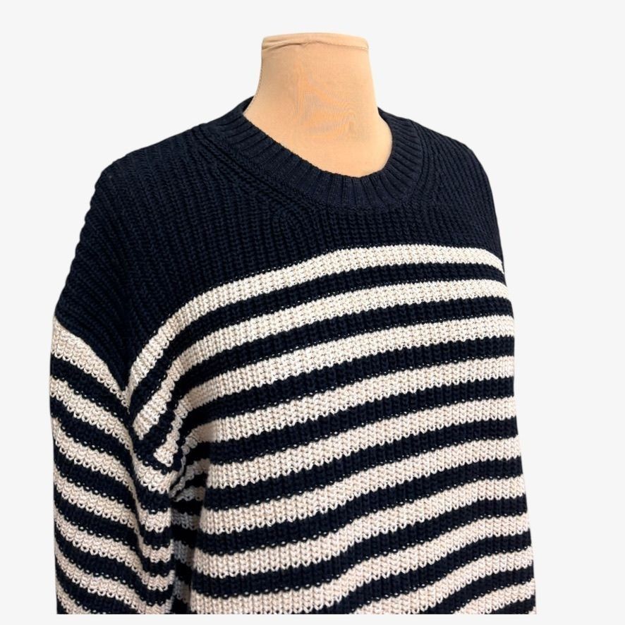 J.Crew Classic Knit Striped Sweater S Navy Blue White J.Crew Preppy Size S / US 4 / IT 40 - 6 Thumbnail