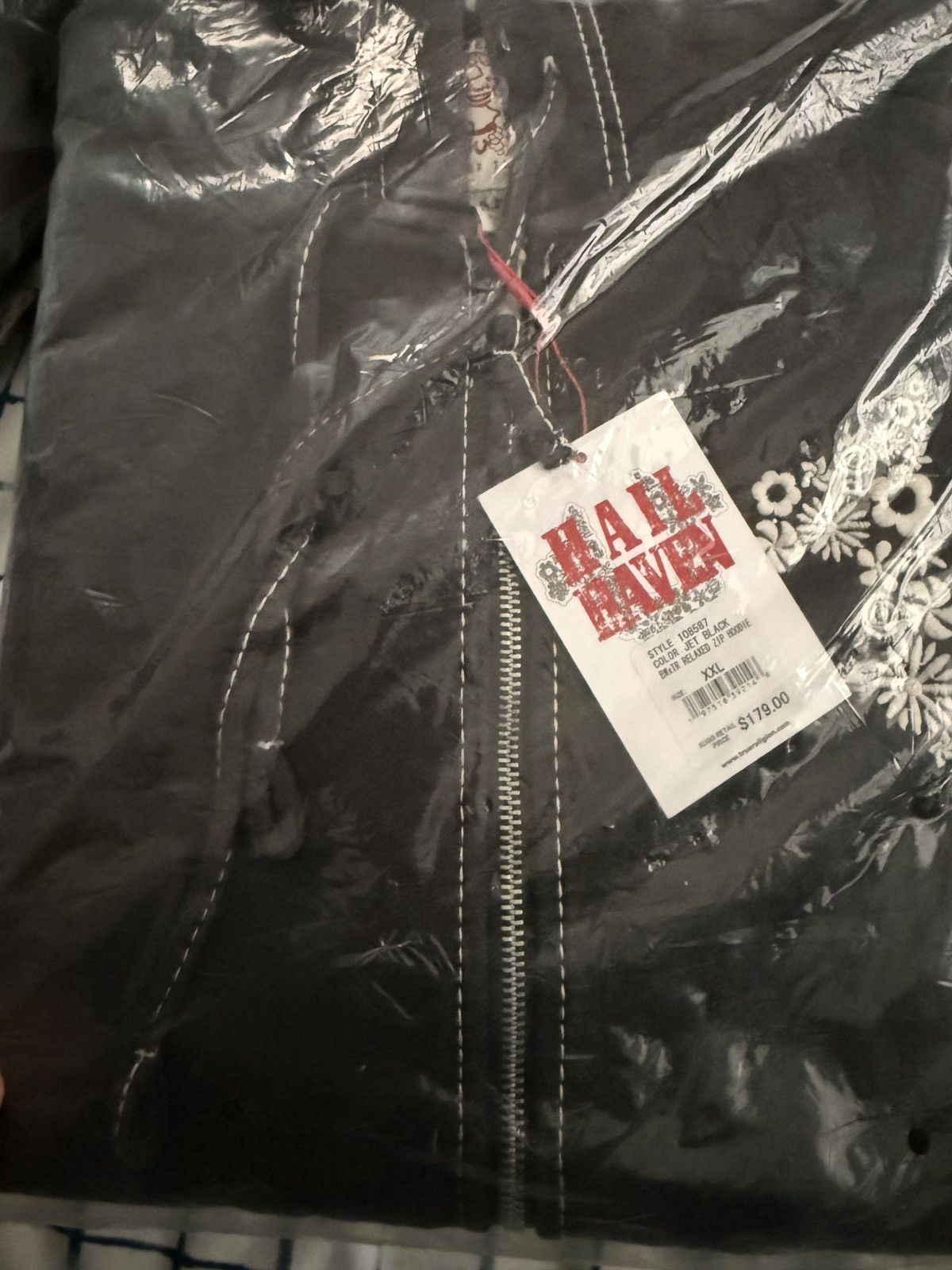 True Religion BW X TR DISTRESSED BIG T ZIP HOODIE Size US XXL / EU 58 / 5 - 2 Thumbnail