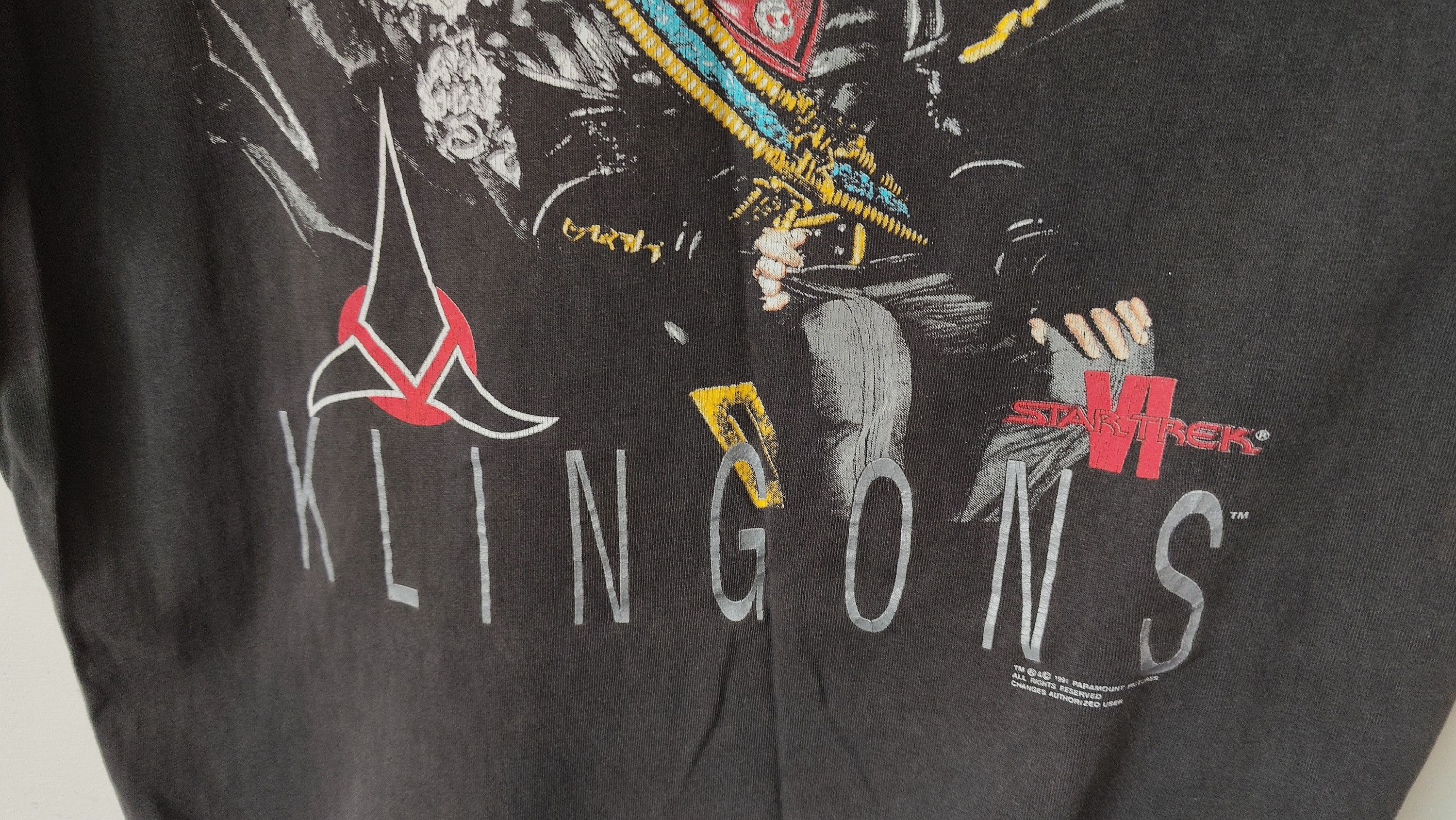 Vintage Vintage 1991 Star Trek Starfleet vs Klingons VTG Tshirt Size US XL / EU 56 / 4 - 11 Thumbnail