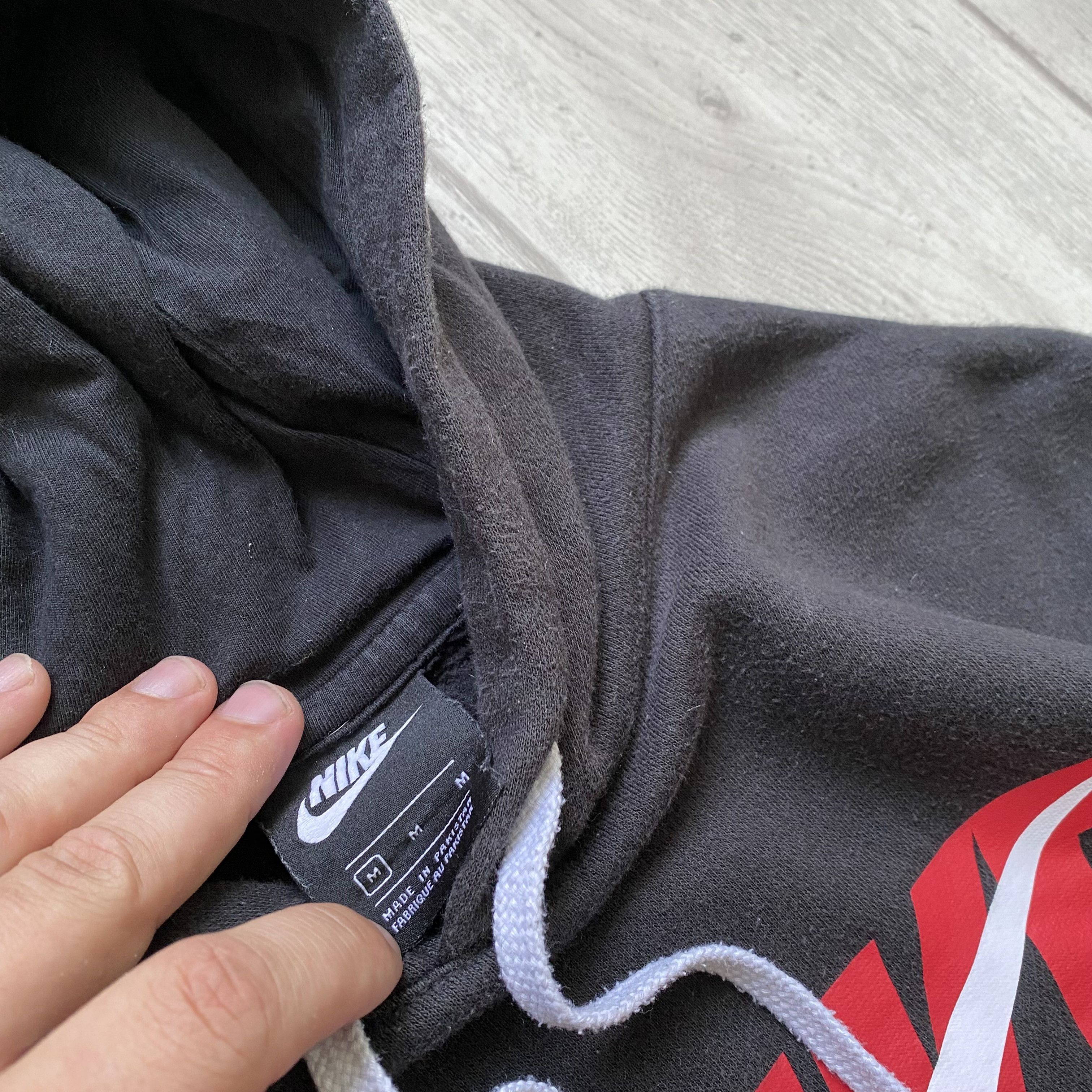 Nike 🦏 Washed Nike center logo hoodie Vintage swosh Size US M / EU 48-50 / 2 - 6 Thumbnail