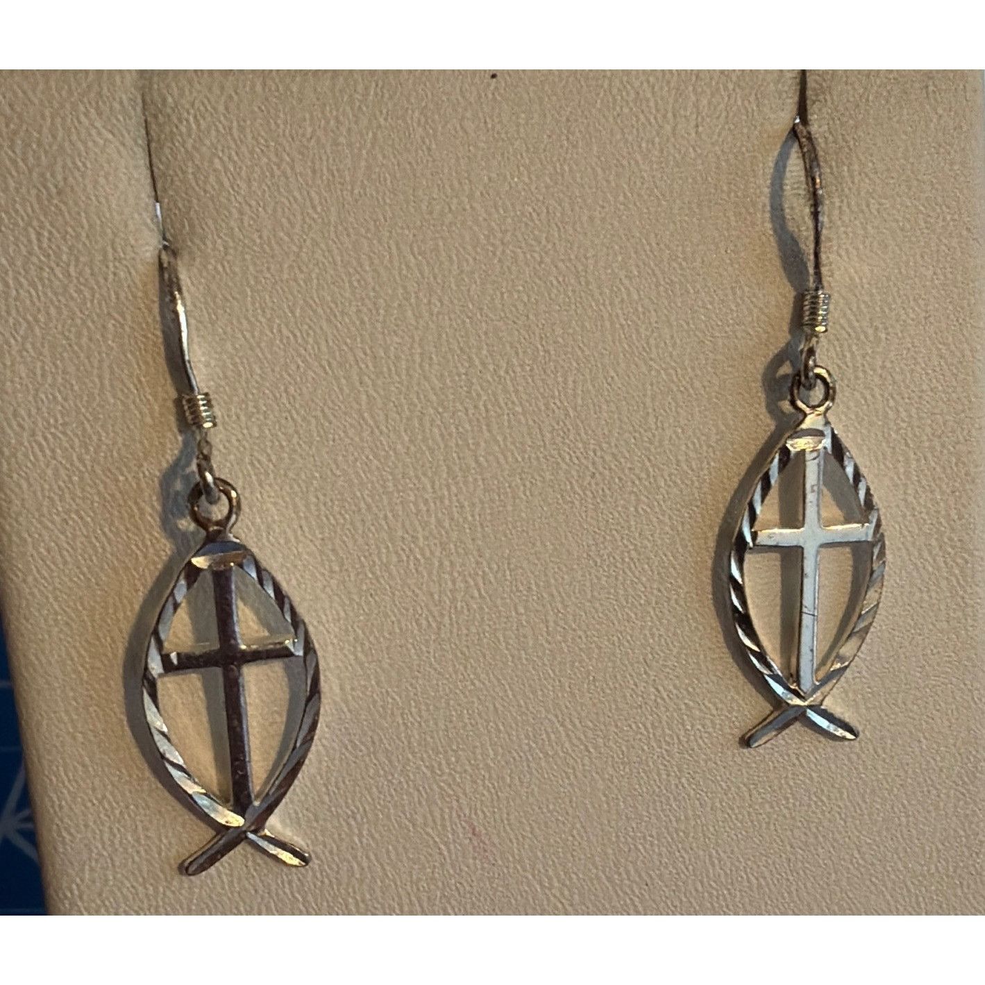 Vintage Sterling Silver Diamond Cut Ichthys Fish Dangle Earr