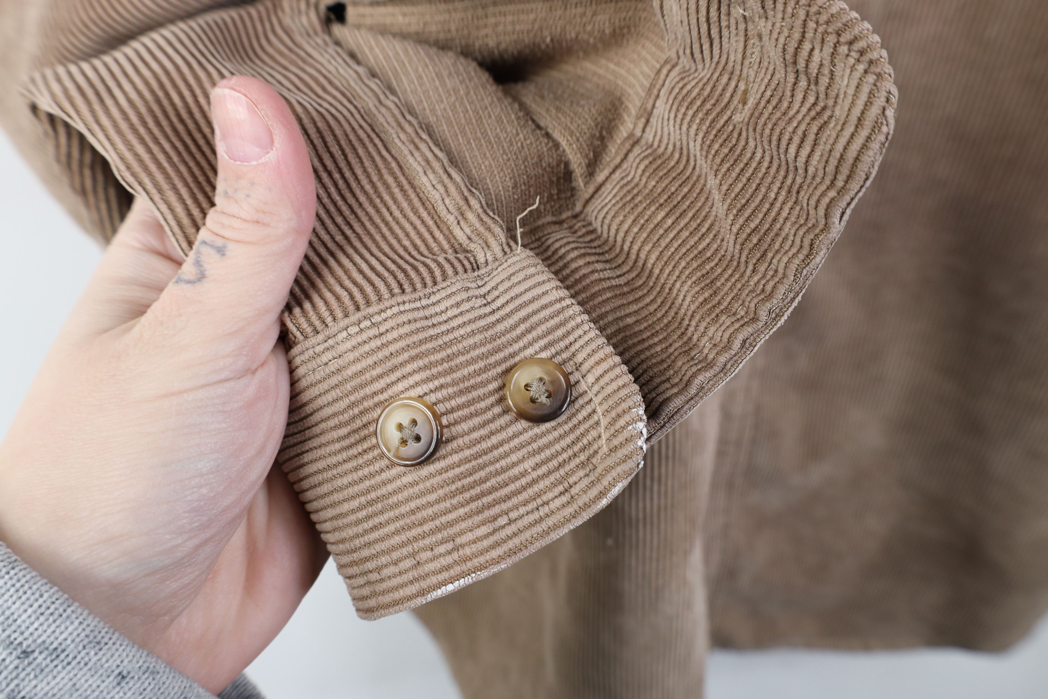 Vintage Vintage 90s Streetwear Pocket Corduroy Collared Button Shirt Size US L / EU 52-54 / 3 - 8 Thumbnail