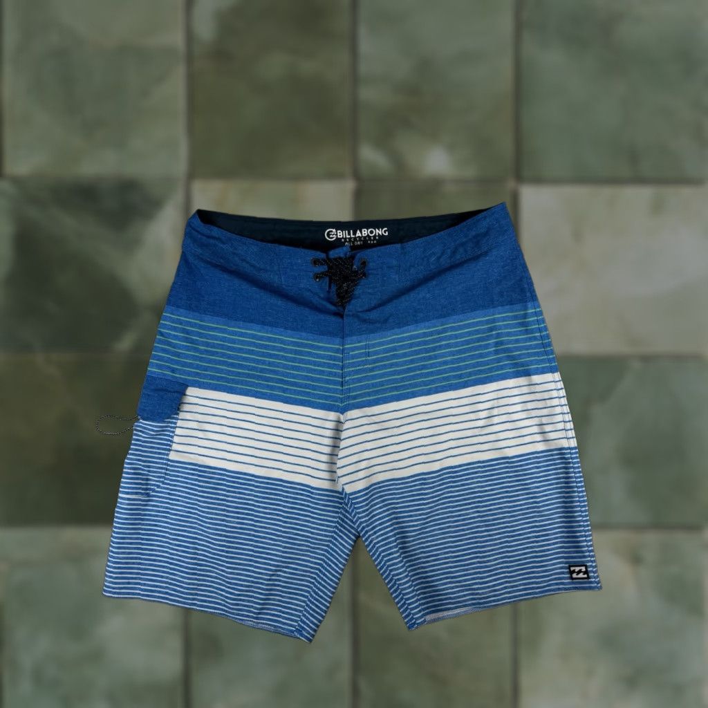 Billabong Billabong Board Shorts Men Bottom Teal Blue 33 Striped Unlined Side Pocket Bottoms Regular Size 33 Size 33 Size US 33 - 1 Thumbnail