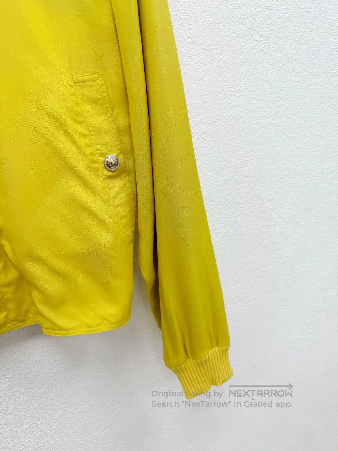 Versace versace silk outerwear jacket in yellow. Size US L / EU 52-54 / 3 - 3 Thumbnail