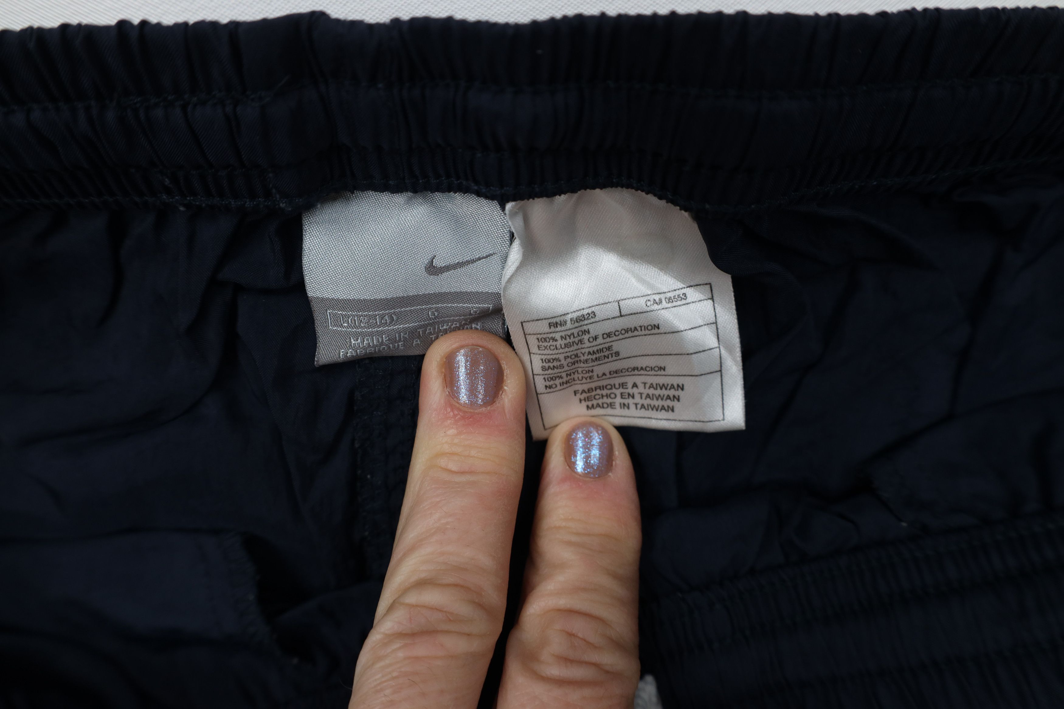 Nike Vintage Nike Mini Swoosh Running Soccer Shorts Nylon Blue Size US 34 / EU 50 - 8 Thumbnail