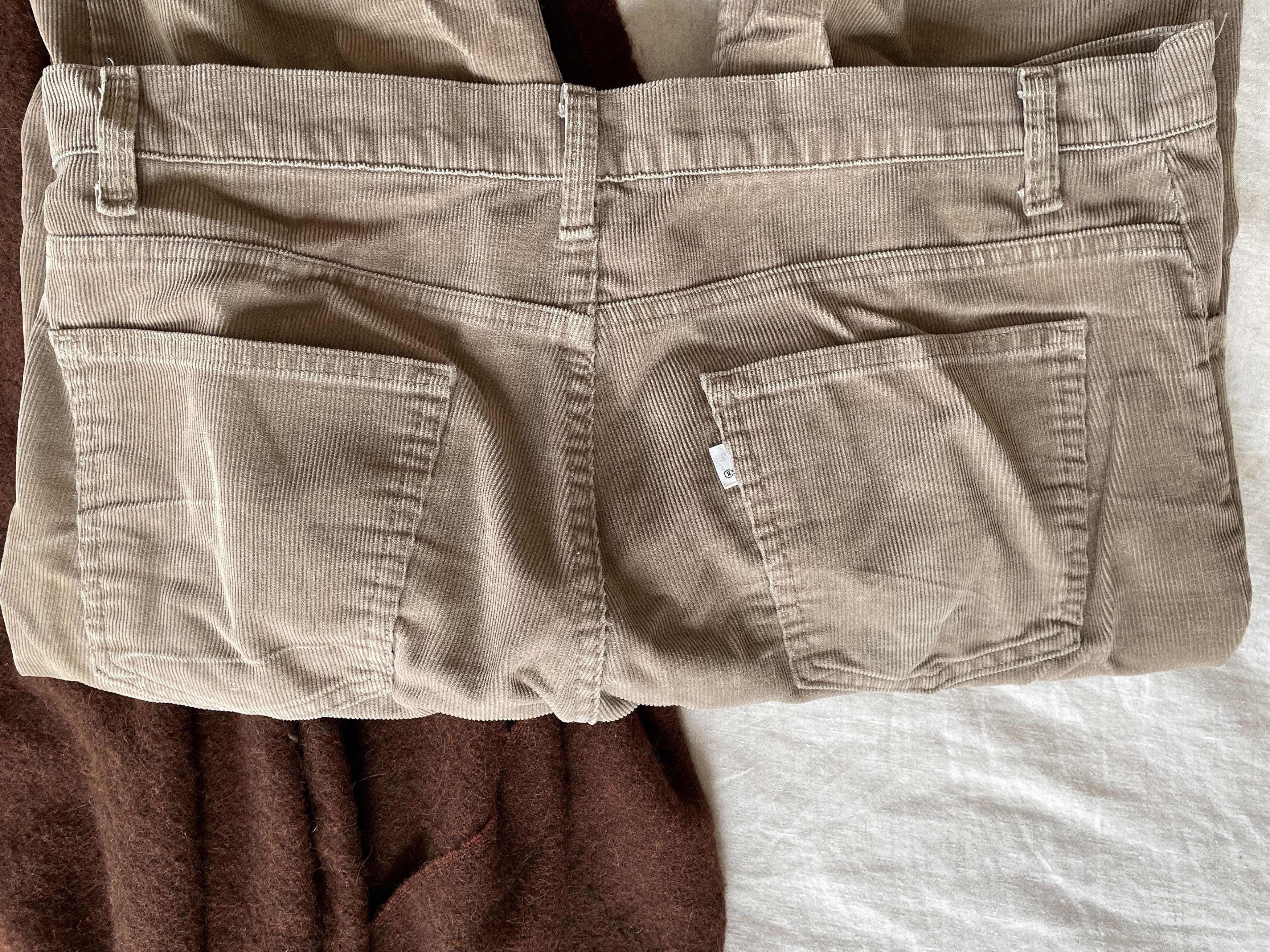Levi's × Vintage 519 White Tab 5-pocket Corduroys Size US 38 / EU 54 - 3 Thumbnail