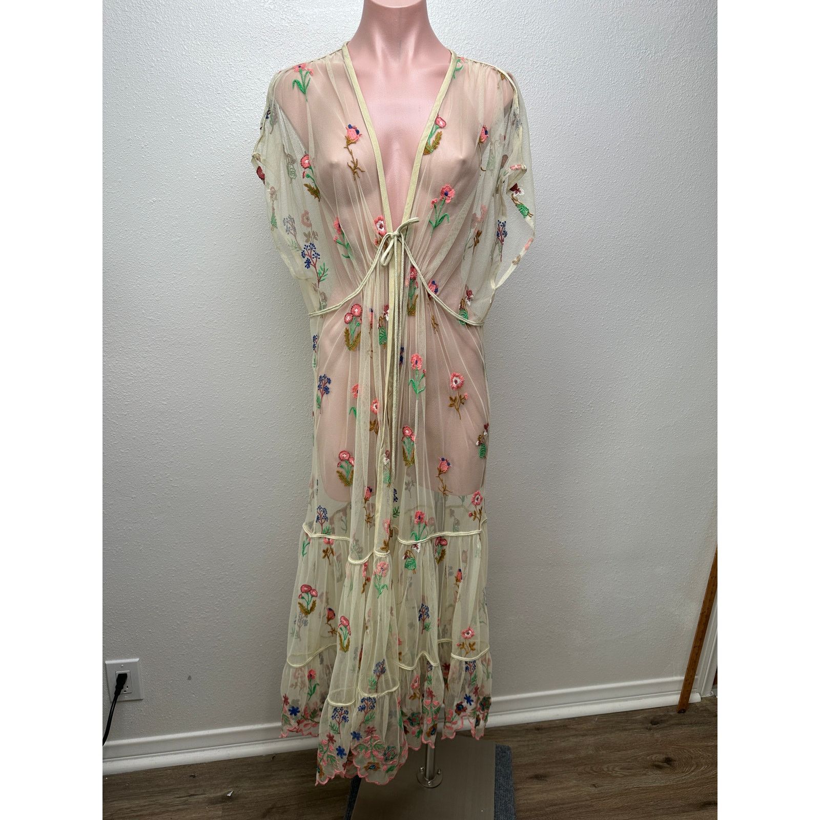 Other NWT BL-NK Women Coverup Multicolor One Size Sheer Duster Size ONE SIZE - 1 Thumbnail