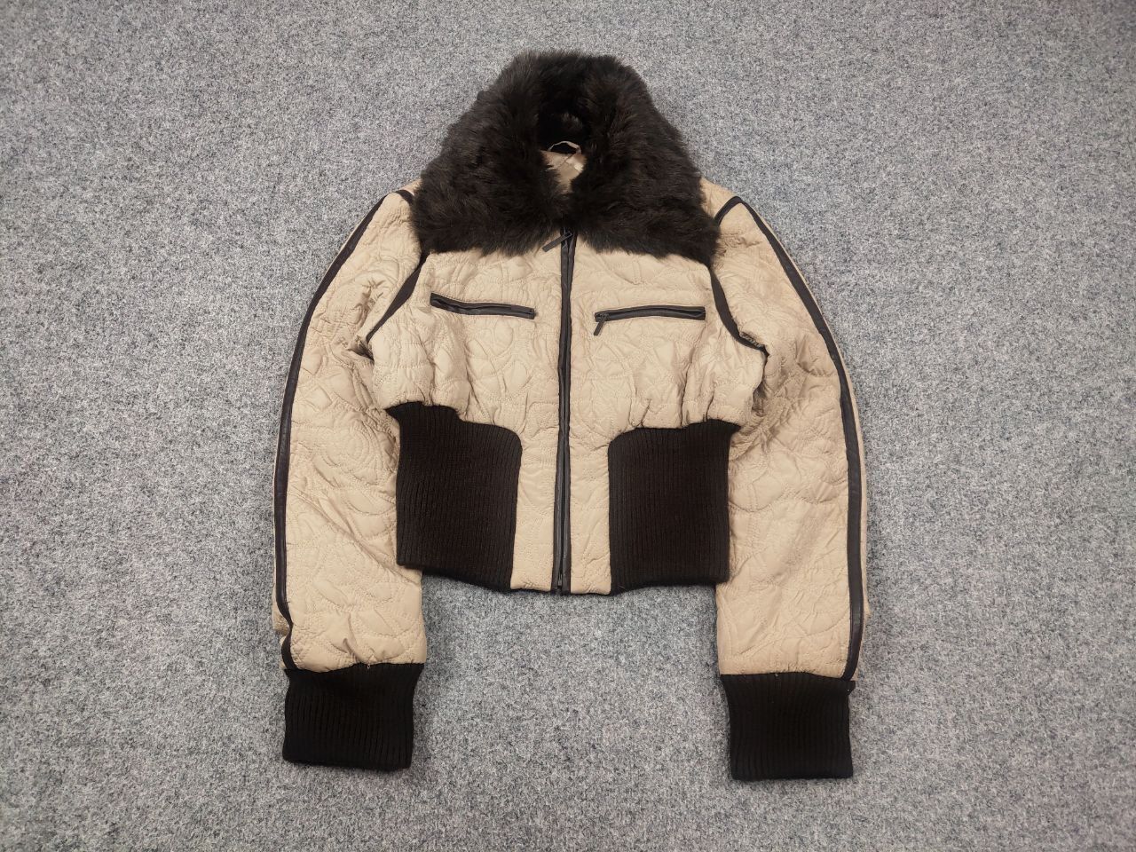 If Six Was Nine Vintage Y2K Cropped Faux Fur Zip Jacket Y2K LGB JPG Style Size L / US 10 / IT 46 - 2 Thumbnail