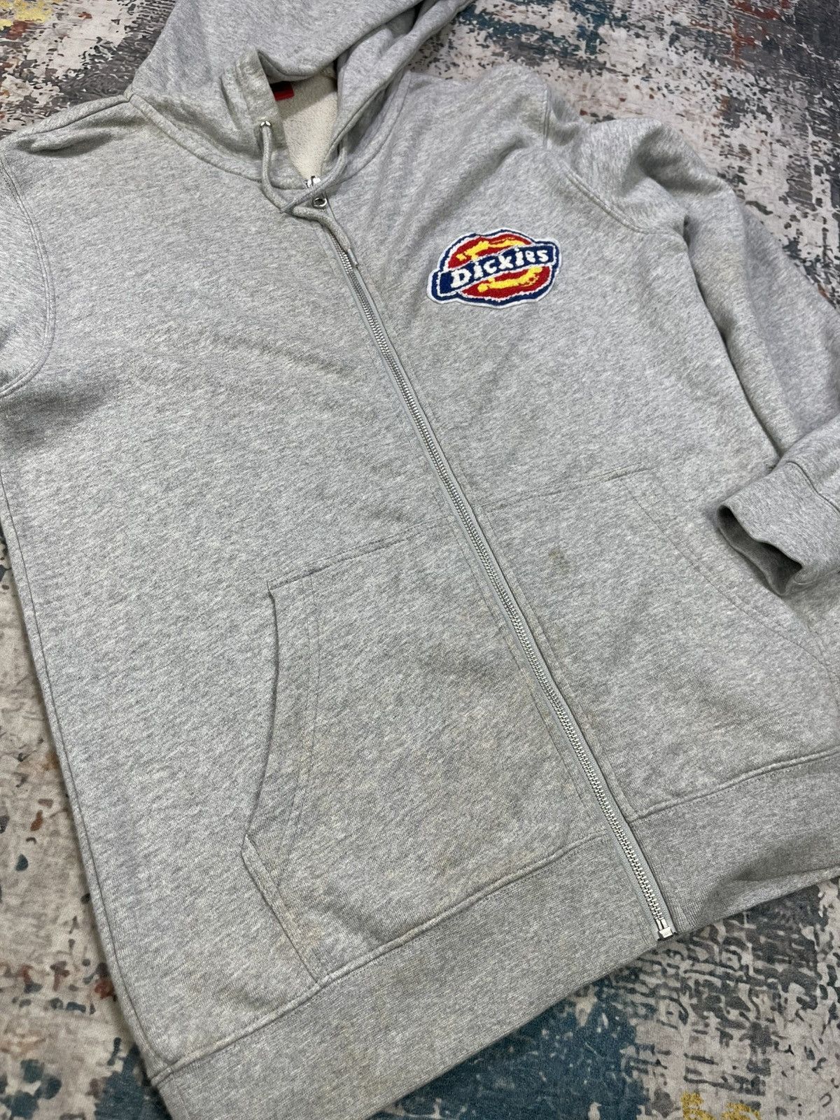Dickies Vtg Dickies Patch Logo Zipper Hoodie Sweatshirt Size US L / EU 52-54 / 3 - 7 Thumbnail