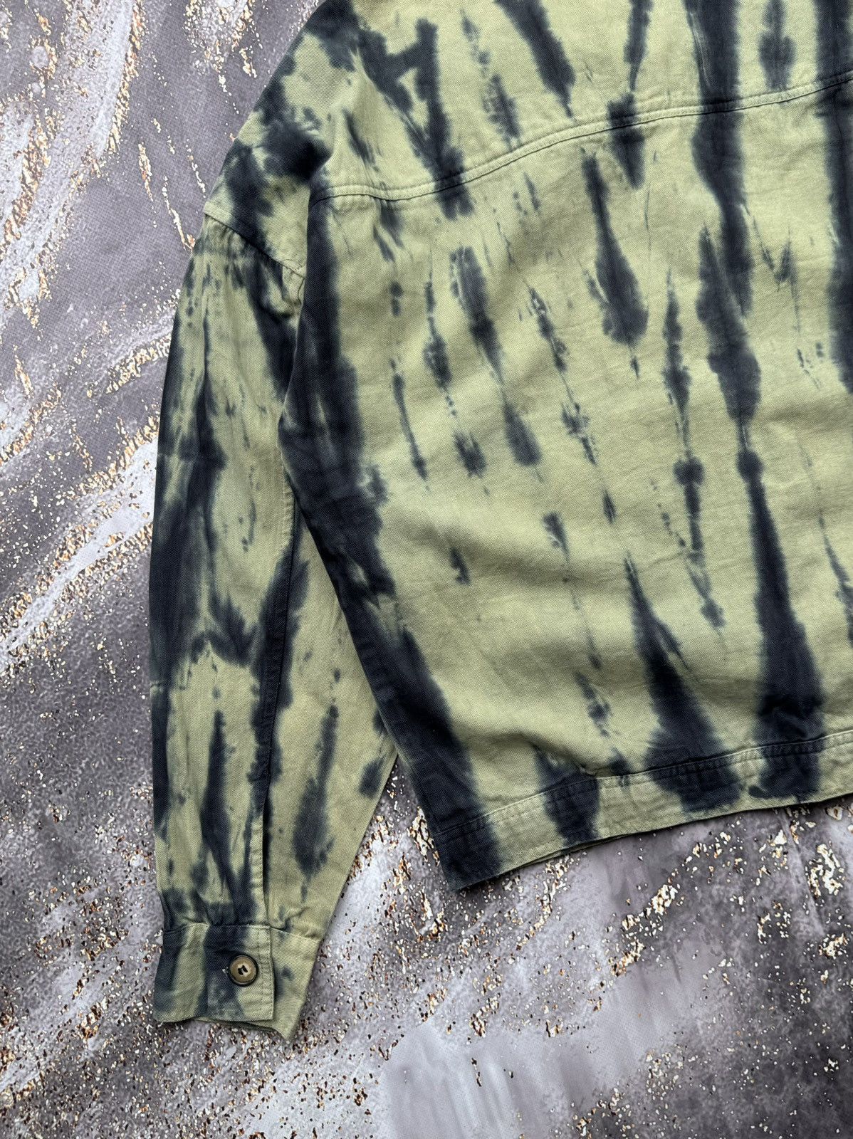 Native Native Youth Amazing Shirt Size US M / EU 48-50 / 2 - 8 Thumbnail