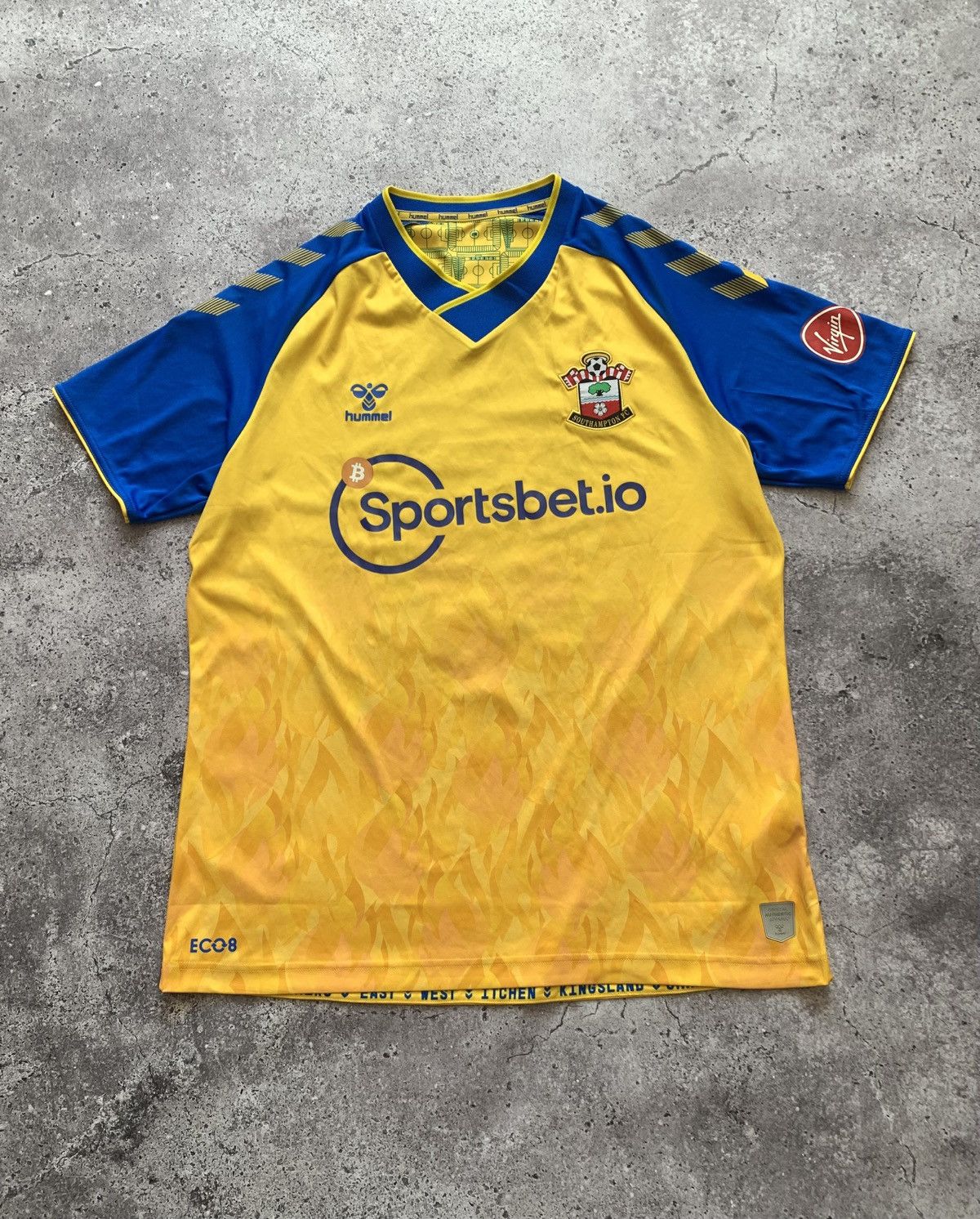 Hummel 🔥HUMMEL SOUTHAMPTON 2021/22 AWAY BROJA SOCCER JERSEY SHIRT Size US XL / EU 56 / 4 - 5 Thumbnail