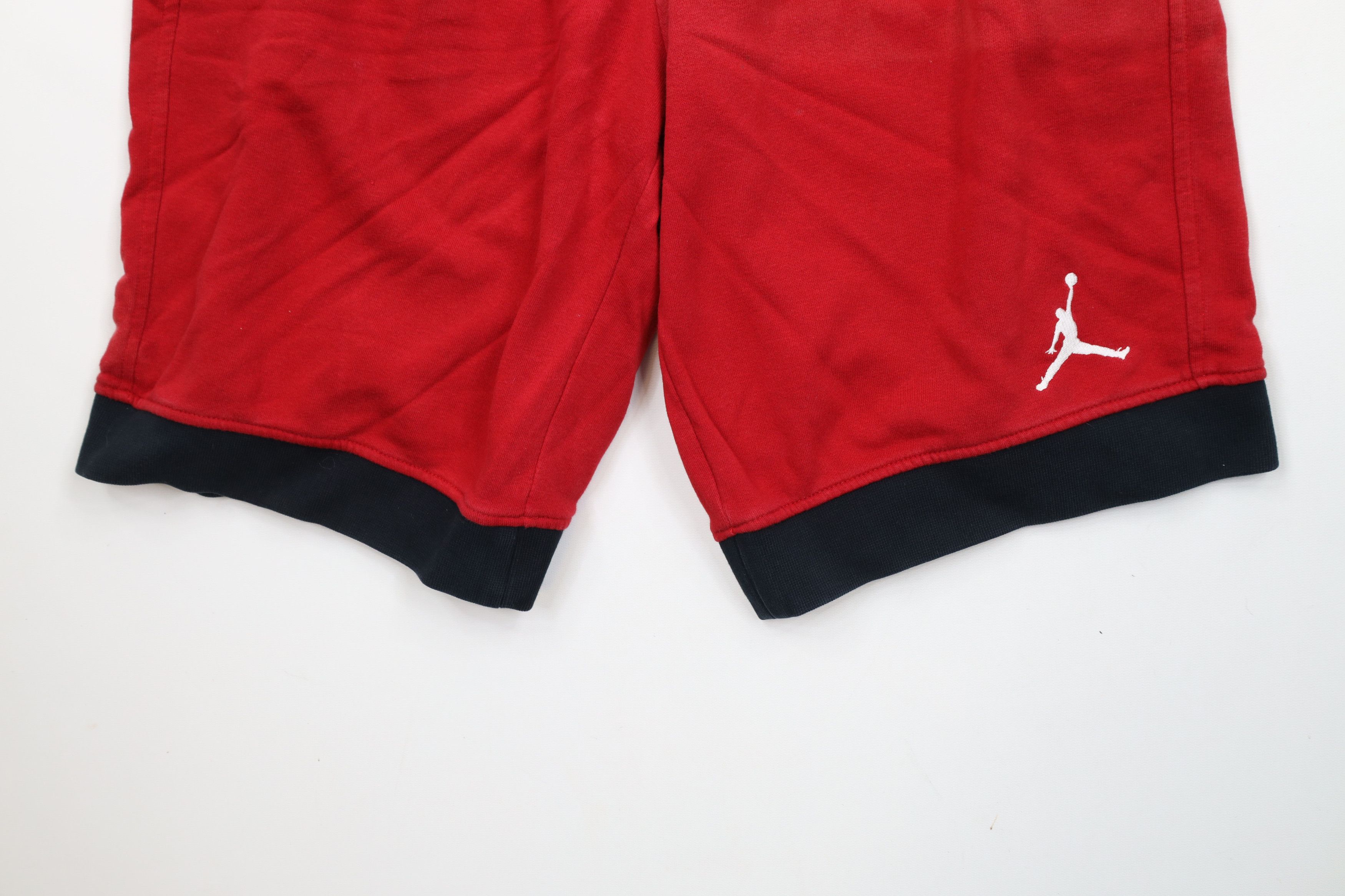 Nike × Vintage Vintage Nike Air Jordan French Terry Sweatpants Shorts Red Size US 32 / EU 48 - 4 Thumbnail