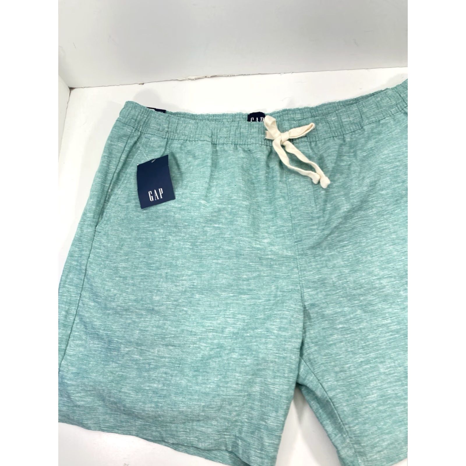 Gap VINTAGE? (No) Gap Linen Pull On Shorts Men 2XL 42X10 Green Elastic Waist Drawstring Pockets Shirt? Size US 39 - 7 Thumbnail