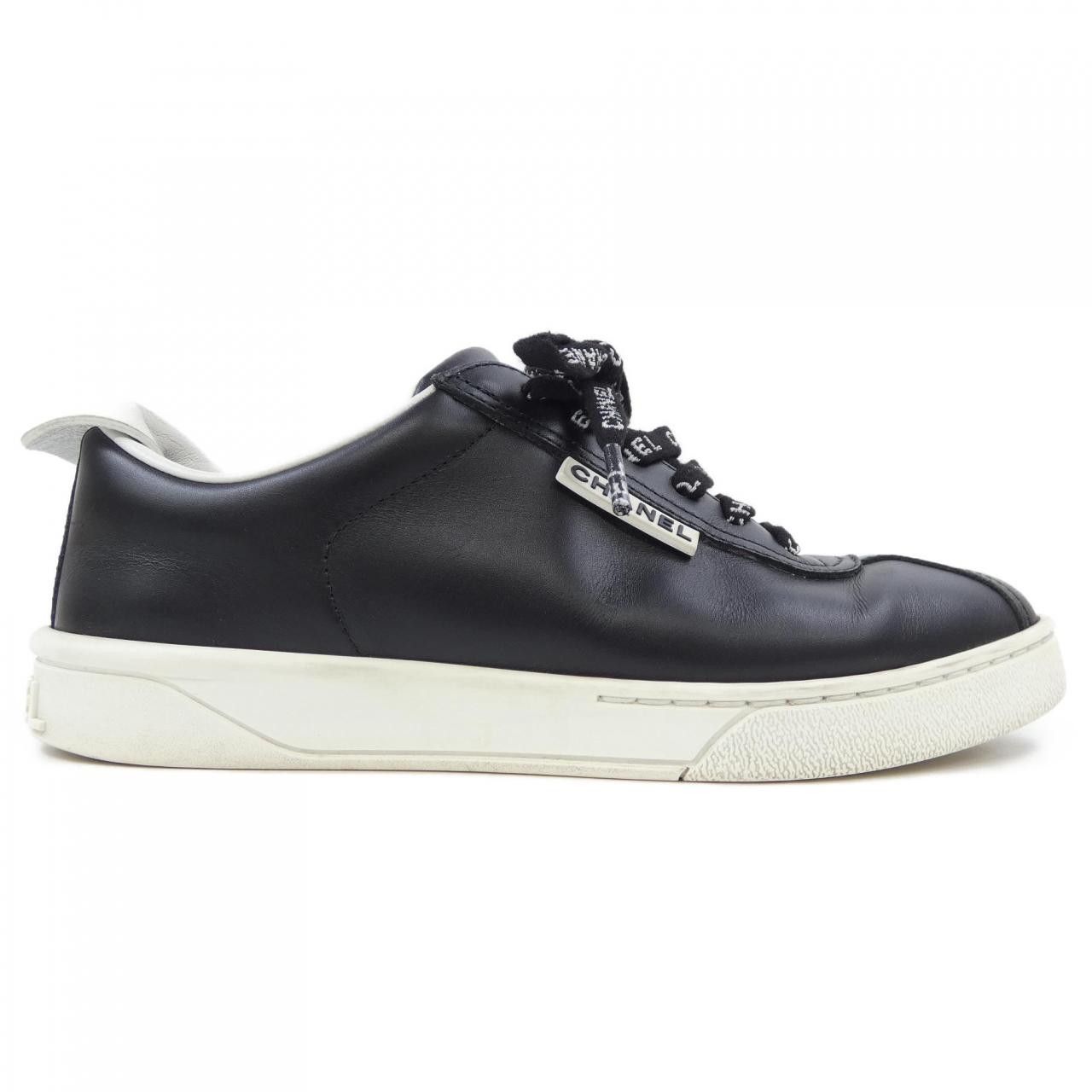Chanel Chanel Chanel Calfskin Sneakers Leather Shoes G34085X51503 DUTY FREE for USA Size ONE SIZE - 1 Thumbnail