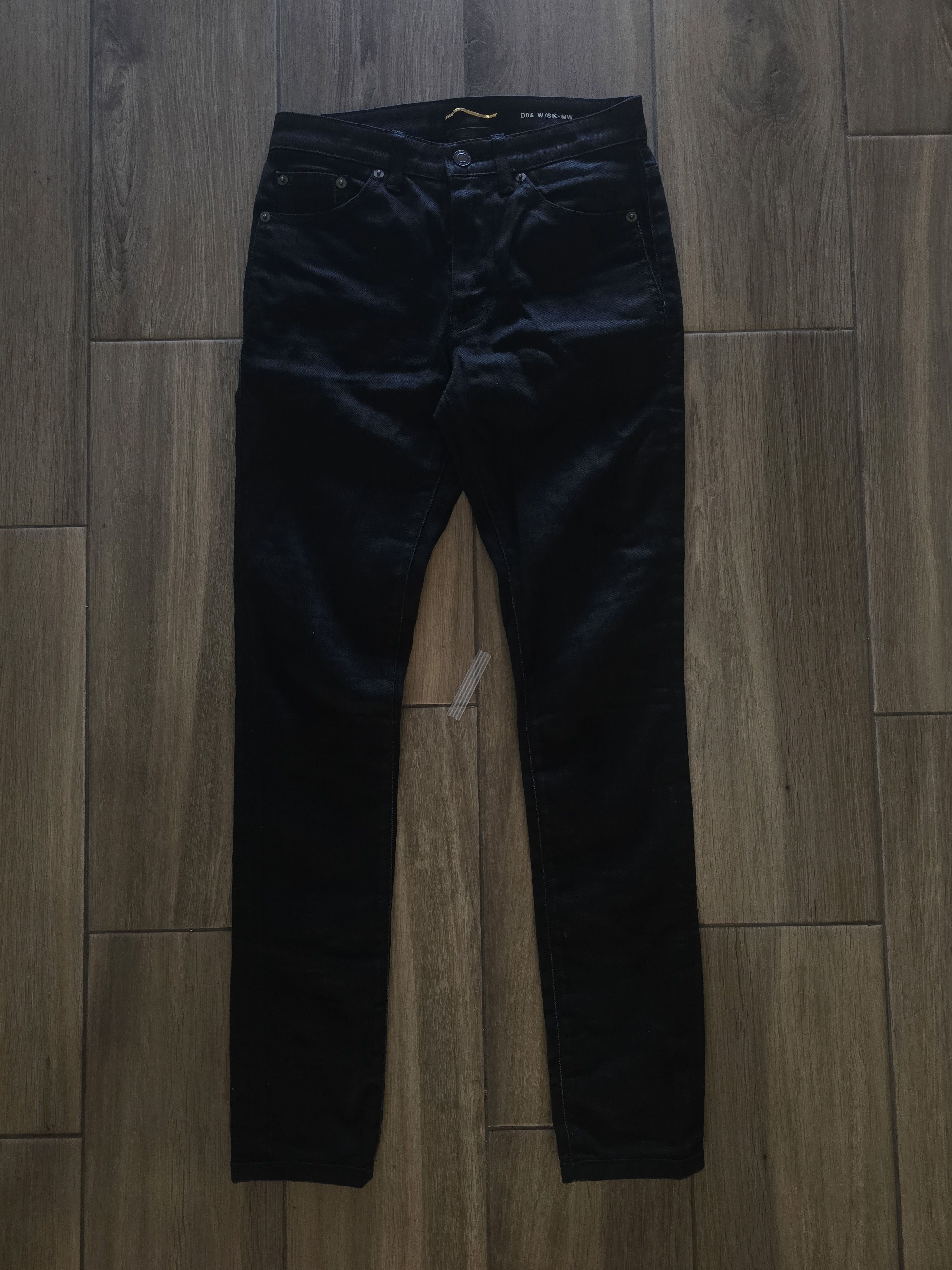 Saint Laurent Paris Saint Laurent Paris D05 Black Denim Size 26" / US 2 / IT 38 - 1 Thumbnail