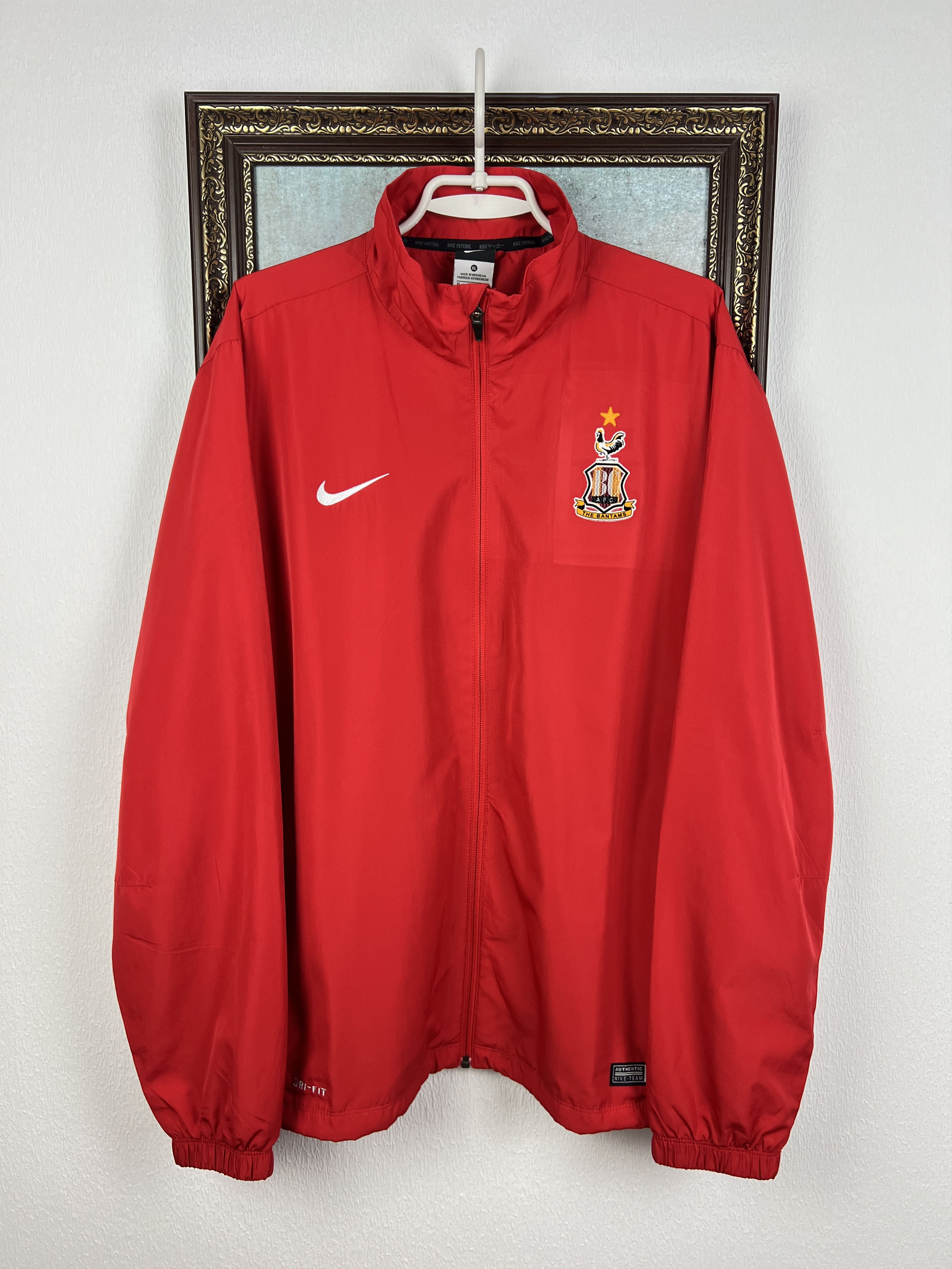 Nike Bradford City Football Red Jacket Soccer Train Track Top Size US XL / EU 56 / 4 - 1 Thumbnail