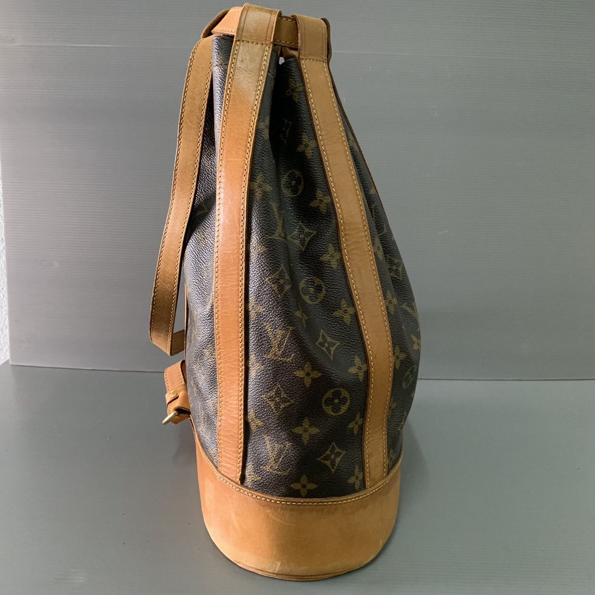 Louis Vuitton Louis Vuitton Monogram Backpack Size ONE SIZE - 5 Thumbnail