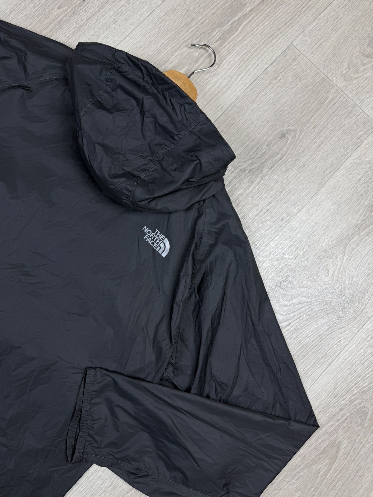 The North Face The North Face Flyweight Jacket Windbreaker Size L Size US L / EU 52-54 / 3 - 8 Thumbnail
