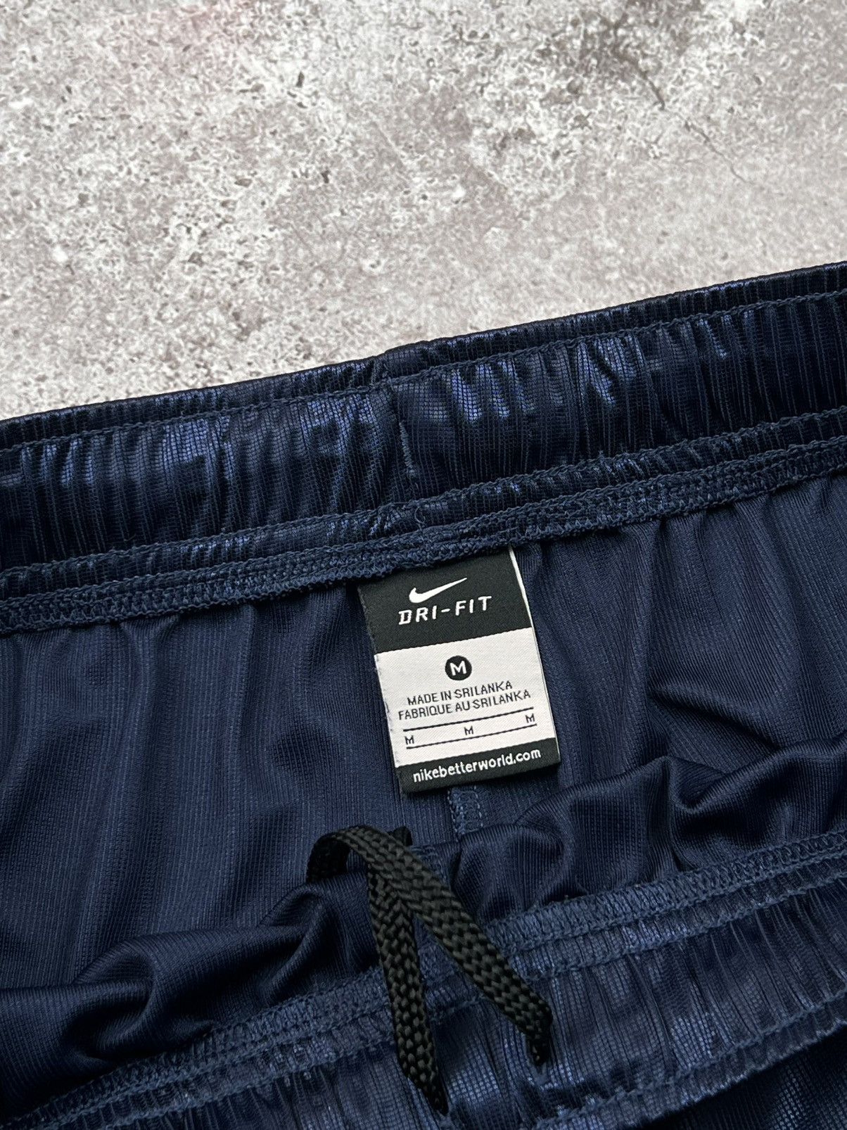 Nike Nike Vintage Dri Fit Drill Shorts Size US 32 / EU 48 - 4 Thumbnail